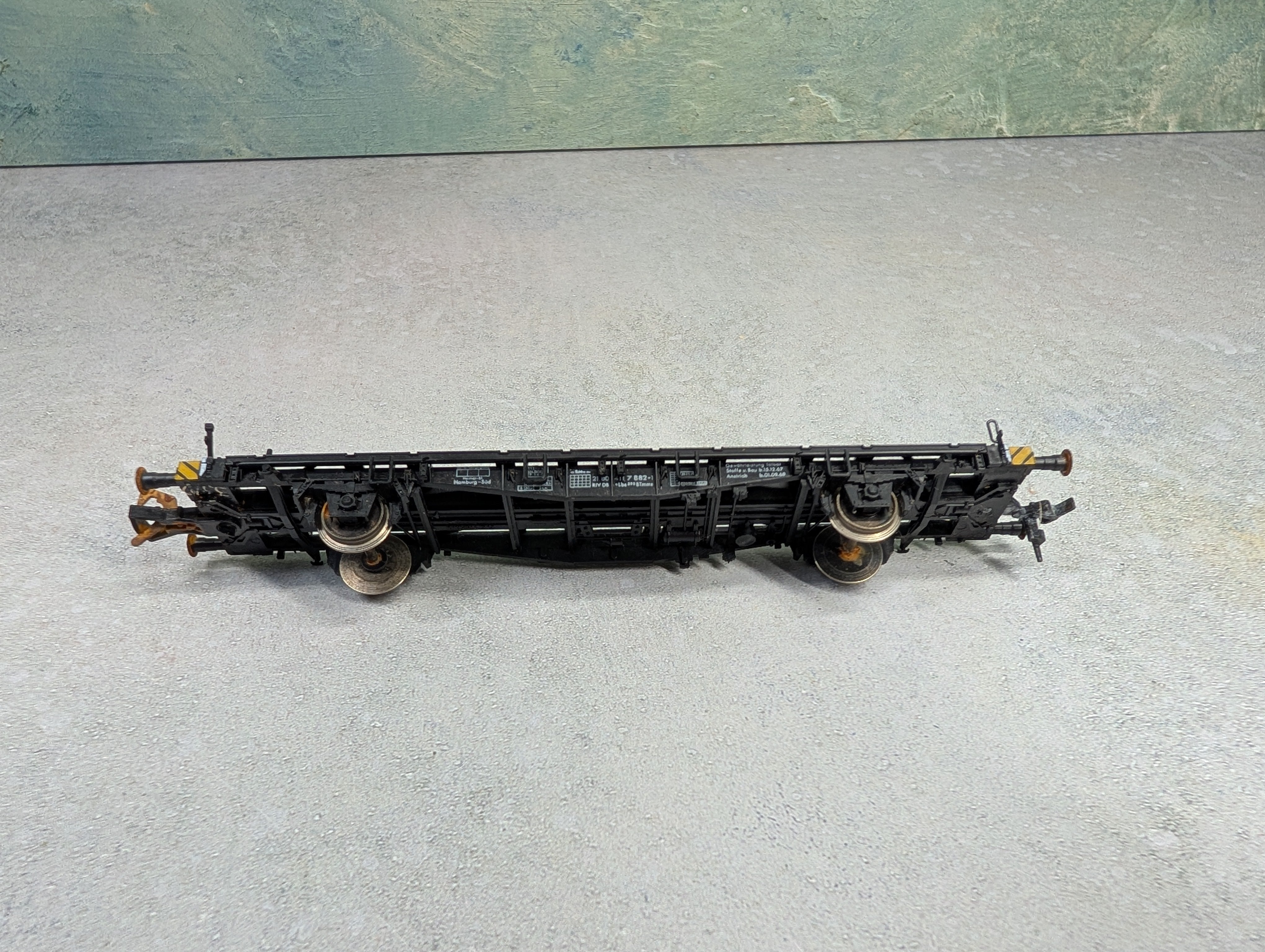 USED Fleischmann HO Scale Container Car Carrier w/ 2 Containers DB (2 pcs)