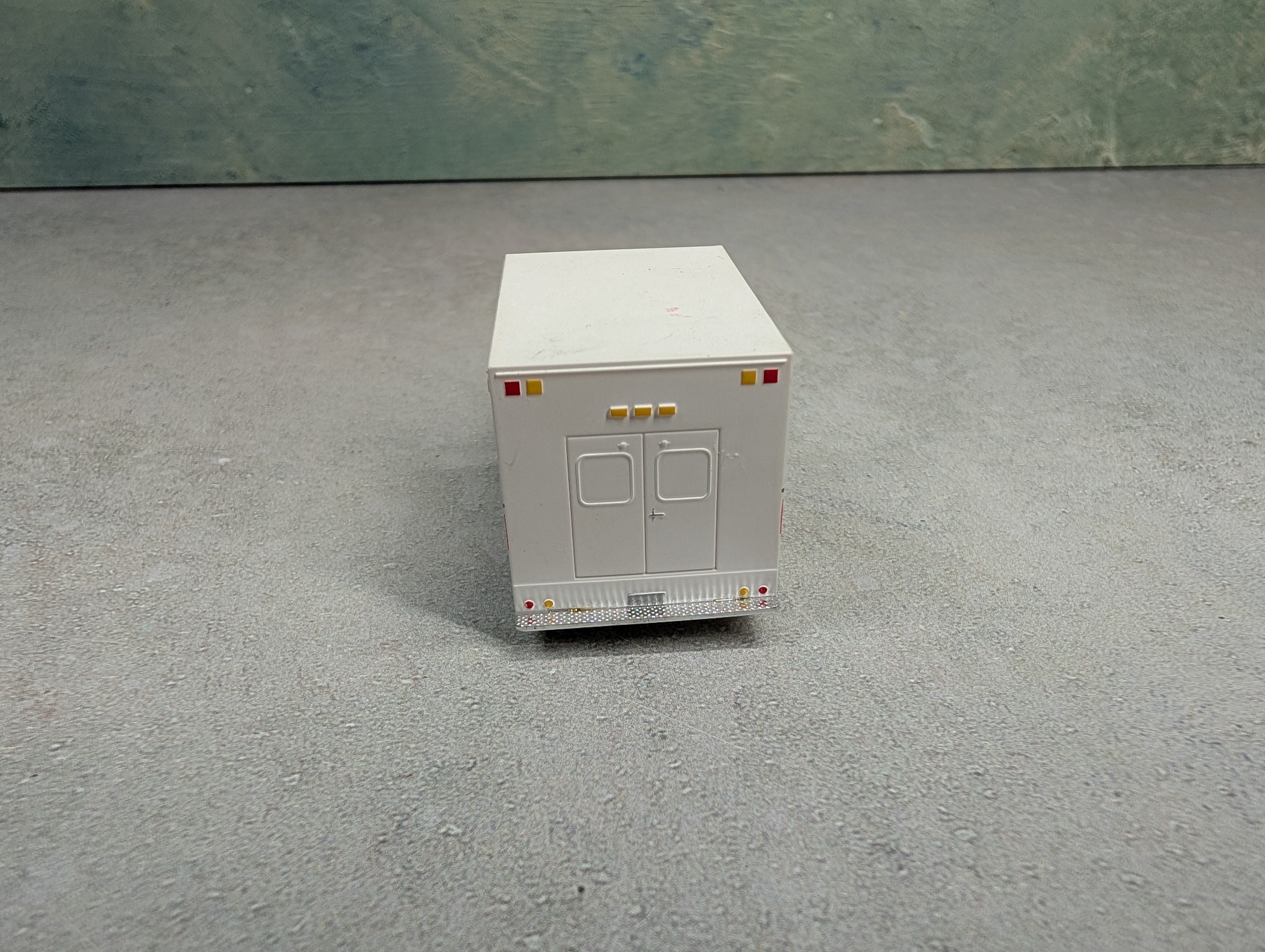 USED Life-Like HO Scale Ambulance - Hampden Medical Services