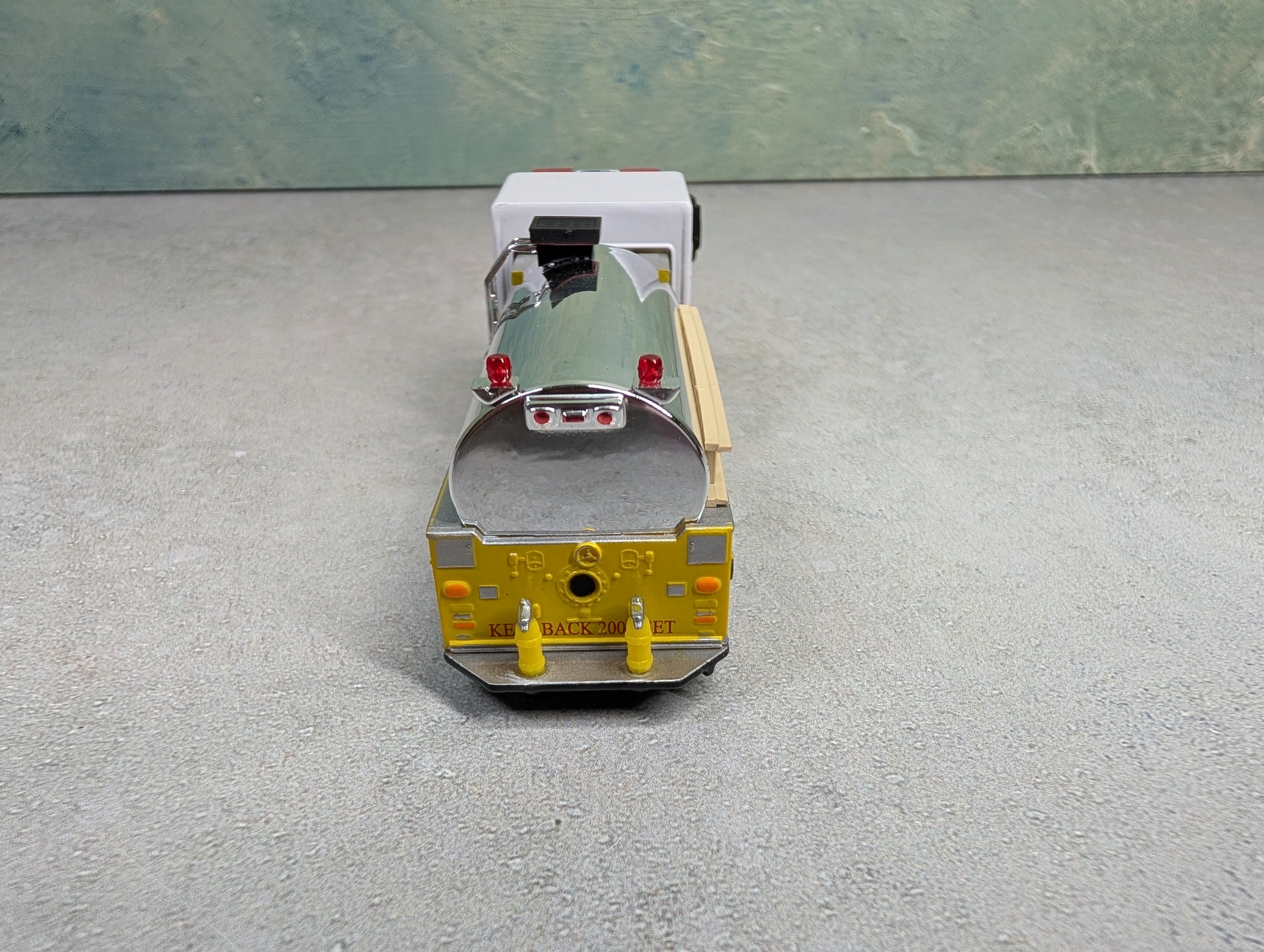 USED Boley HO Scale Yellow Emergency Tanker Fire Truck Die Cast w/ Plastic
