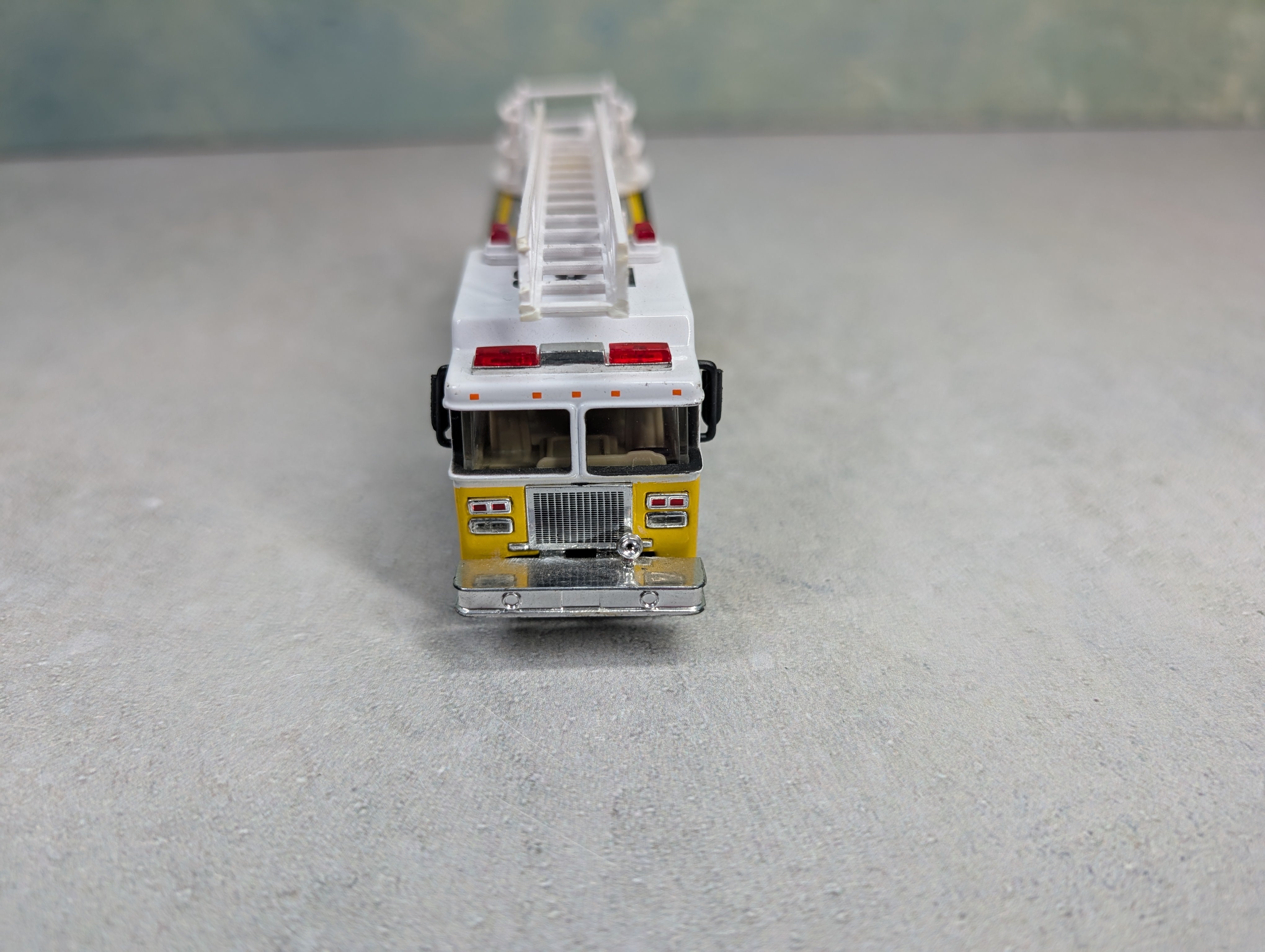 USED Boley HO Scale Yellow Emergency Ladder Fire Truck Die Cast w/ Plastic