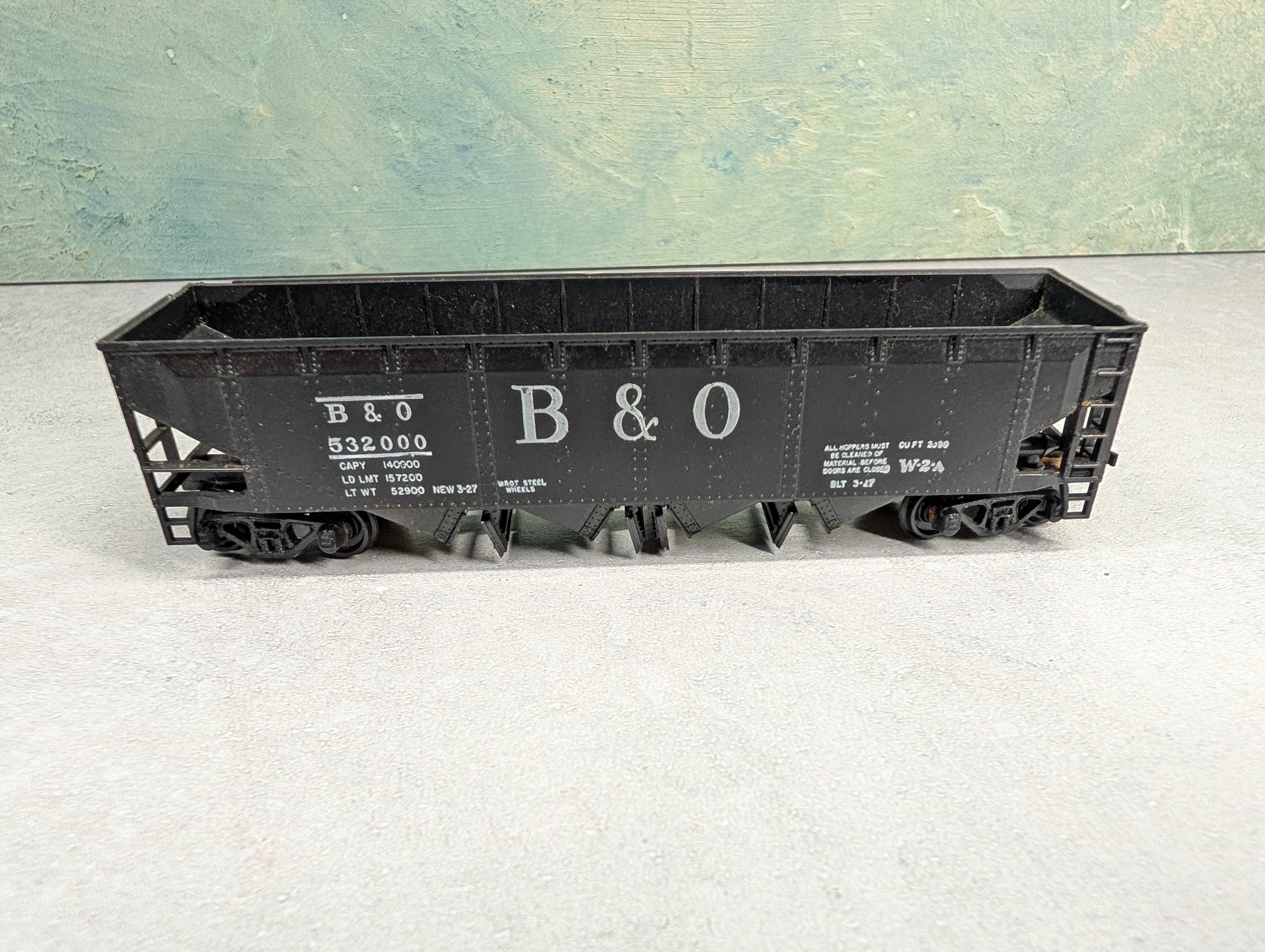 USED Athearn HO Scale Operating Quad Hopper Baltimore and Ohio B&O #532000