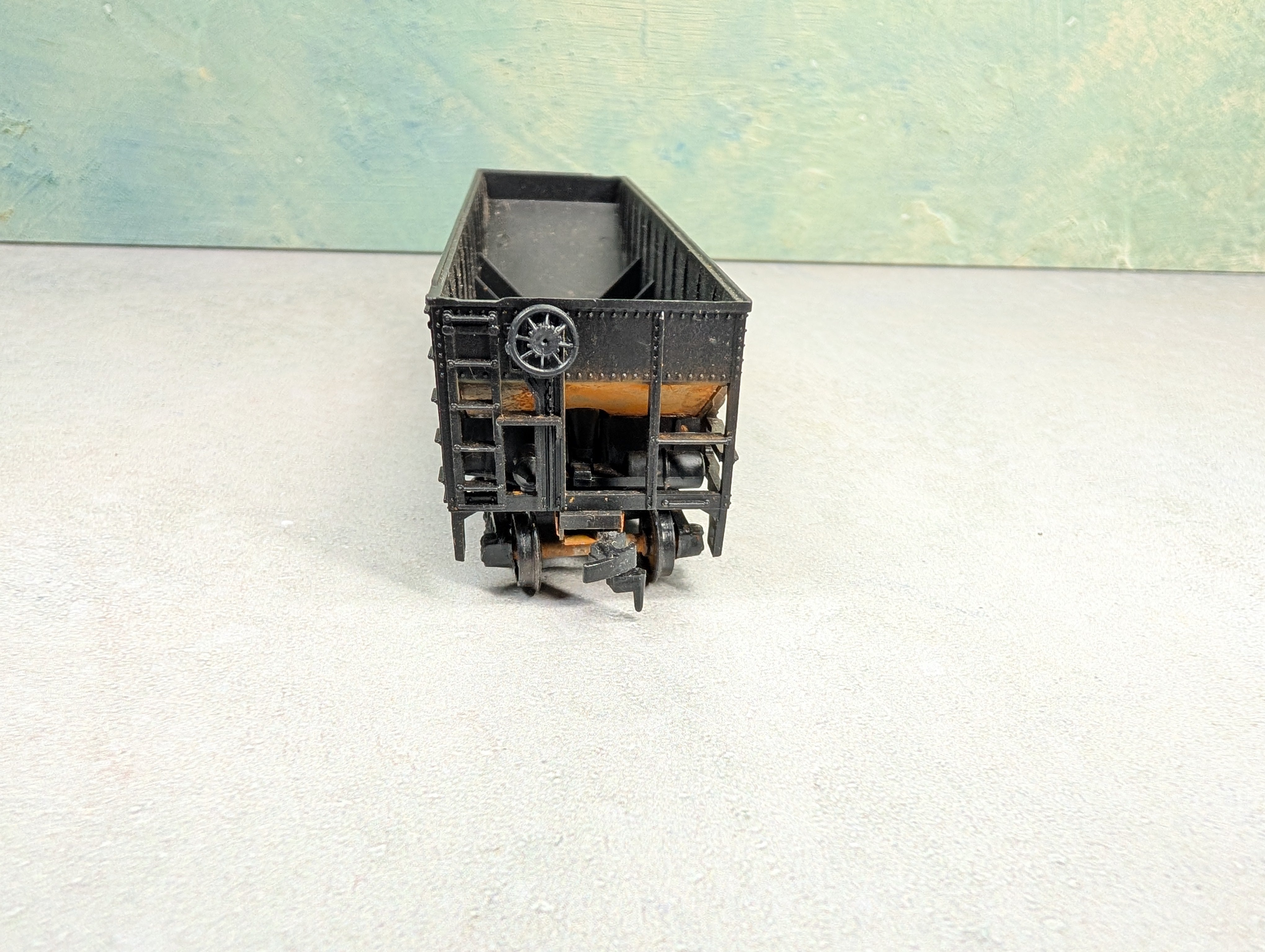USED Athearn HO Scale Operating Quad Hopper Baltimore and Ohio B&O #532000