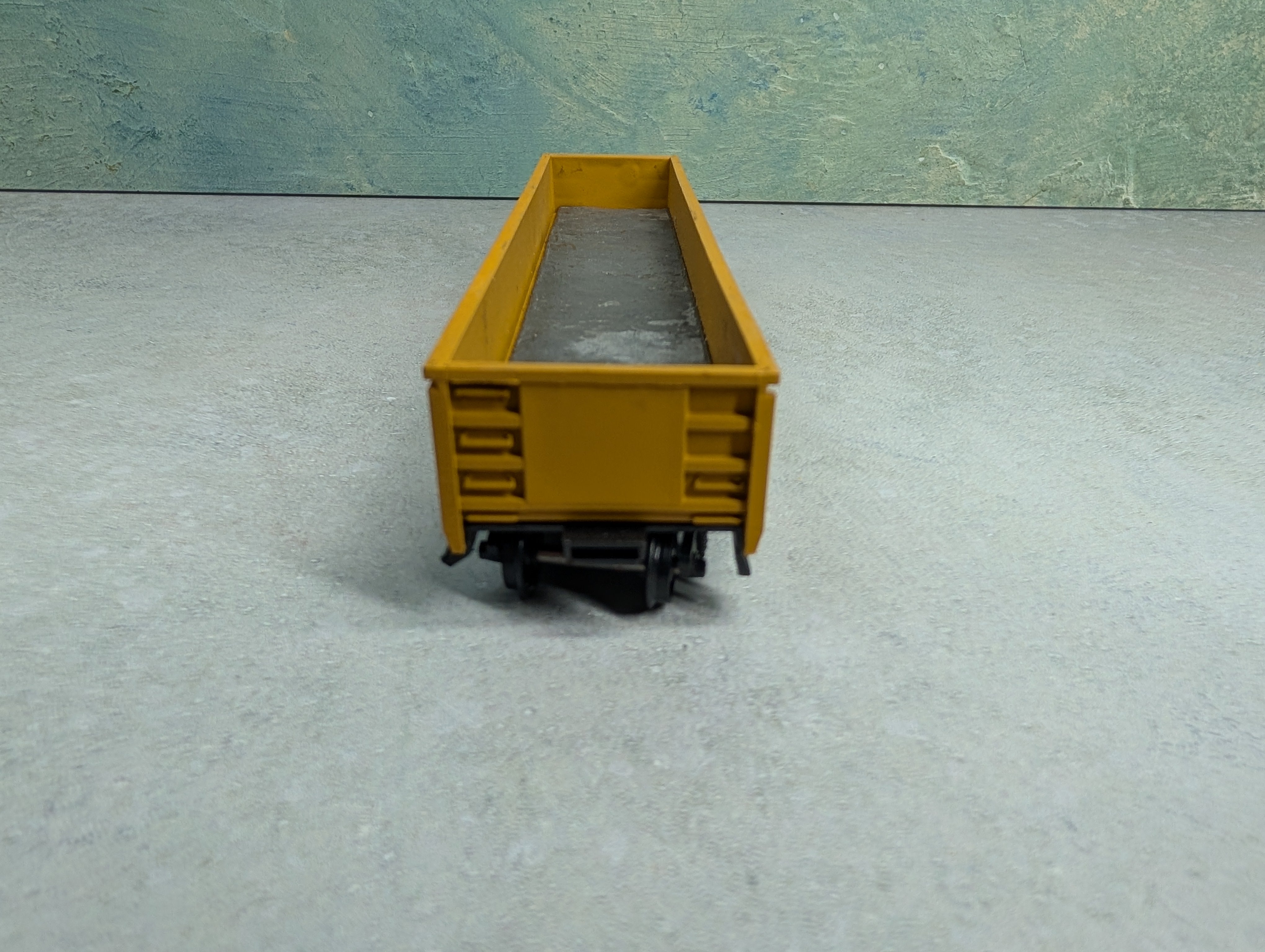 USED Roundhouse HO Scale 50' Gondola Milwaukee Road MILW #92115