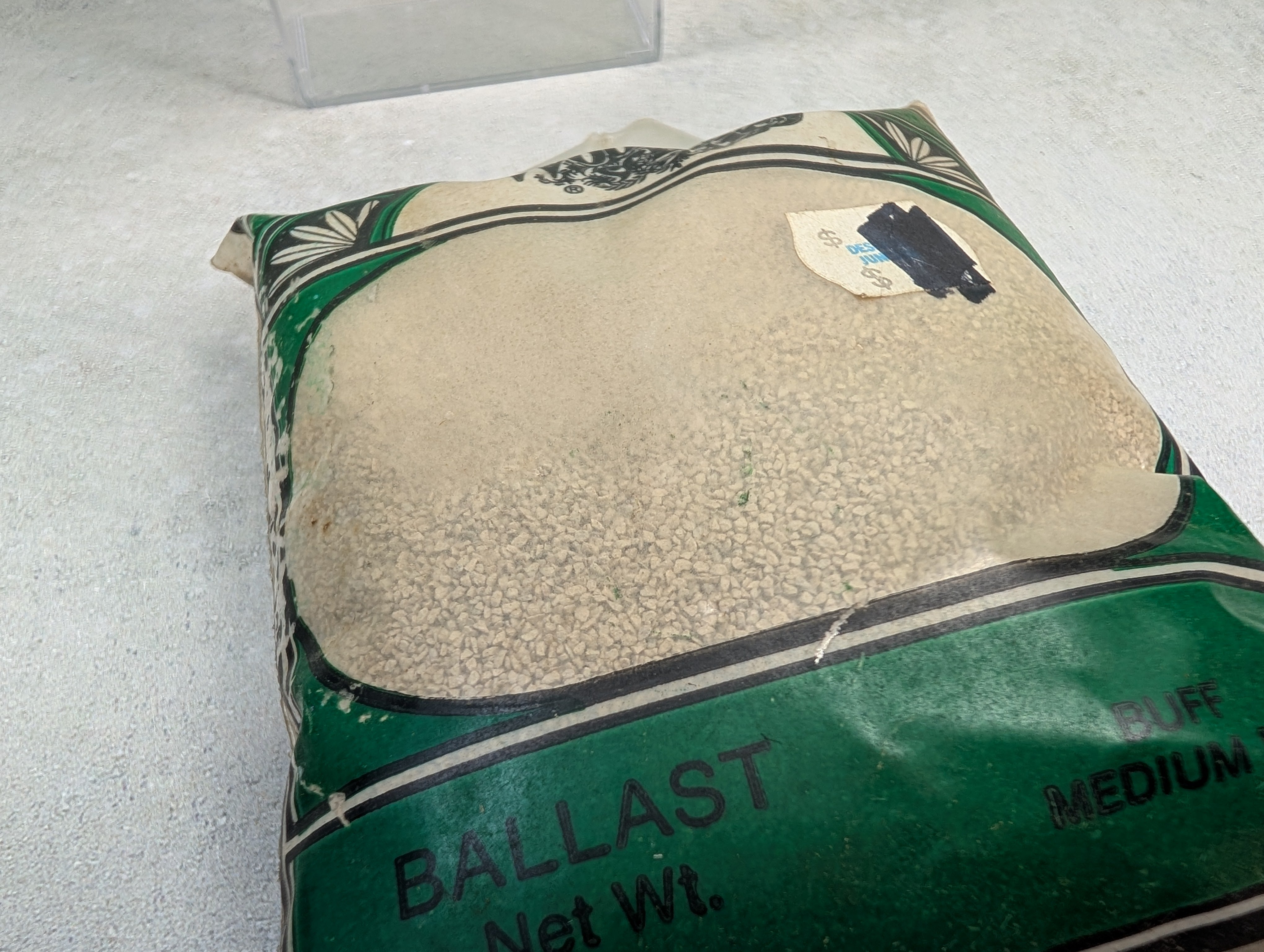 USED Woodland Scenics B80 MULTI Scale Ballast Buff Medium