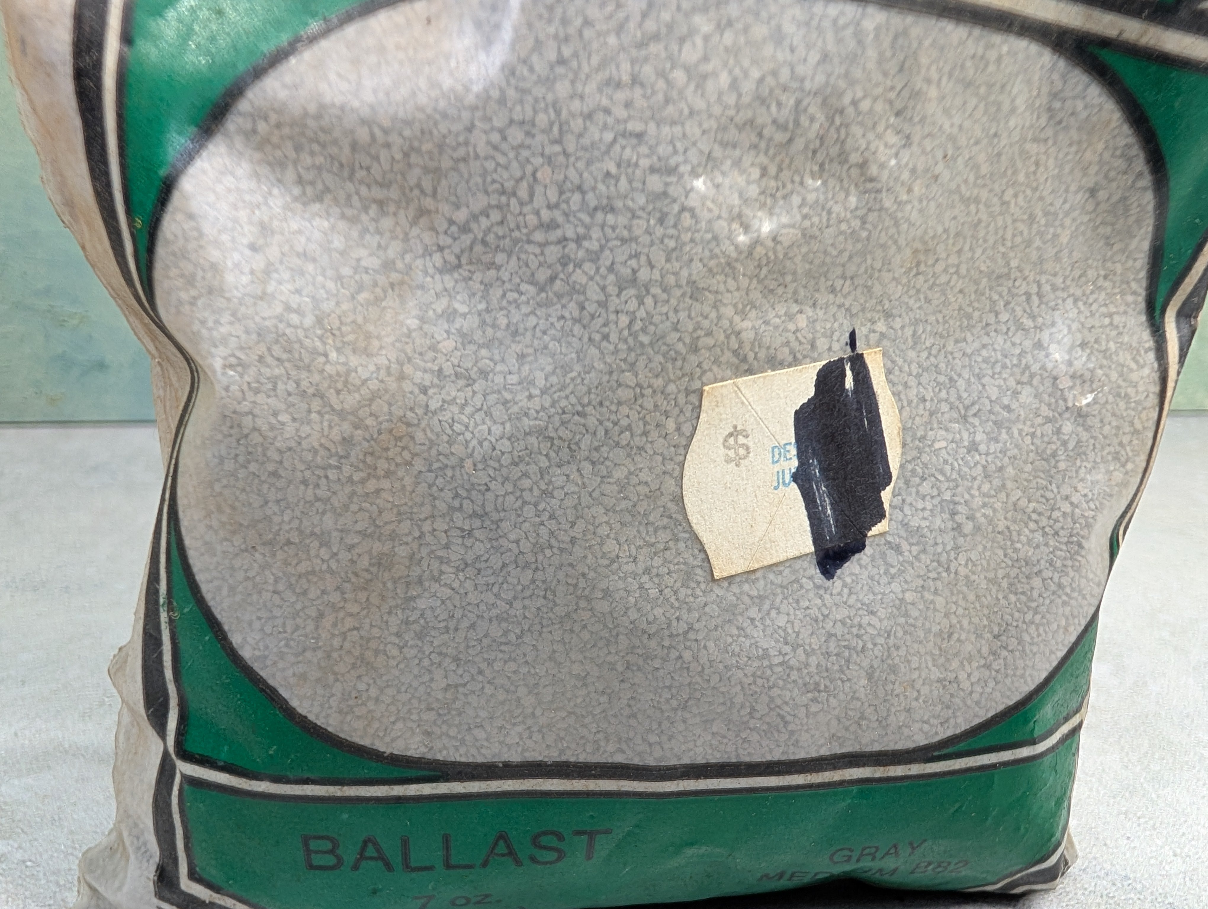 USED Woodland Scenics B82 MULTI Scale Ballast Gray Medium