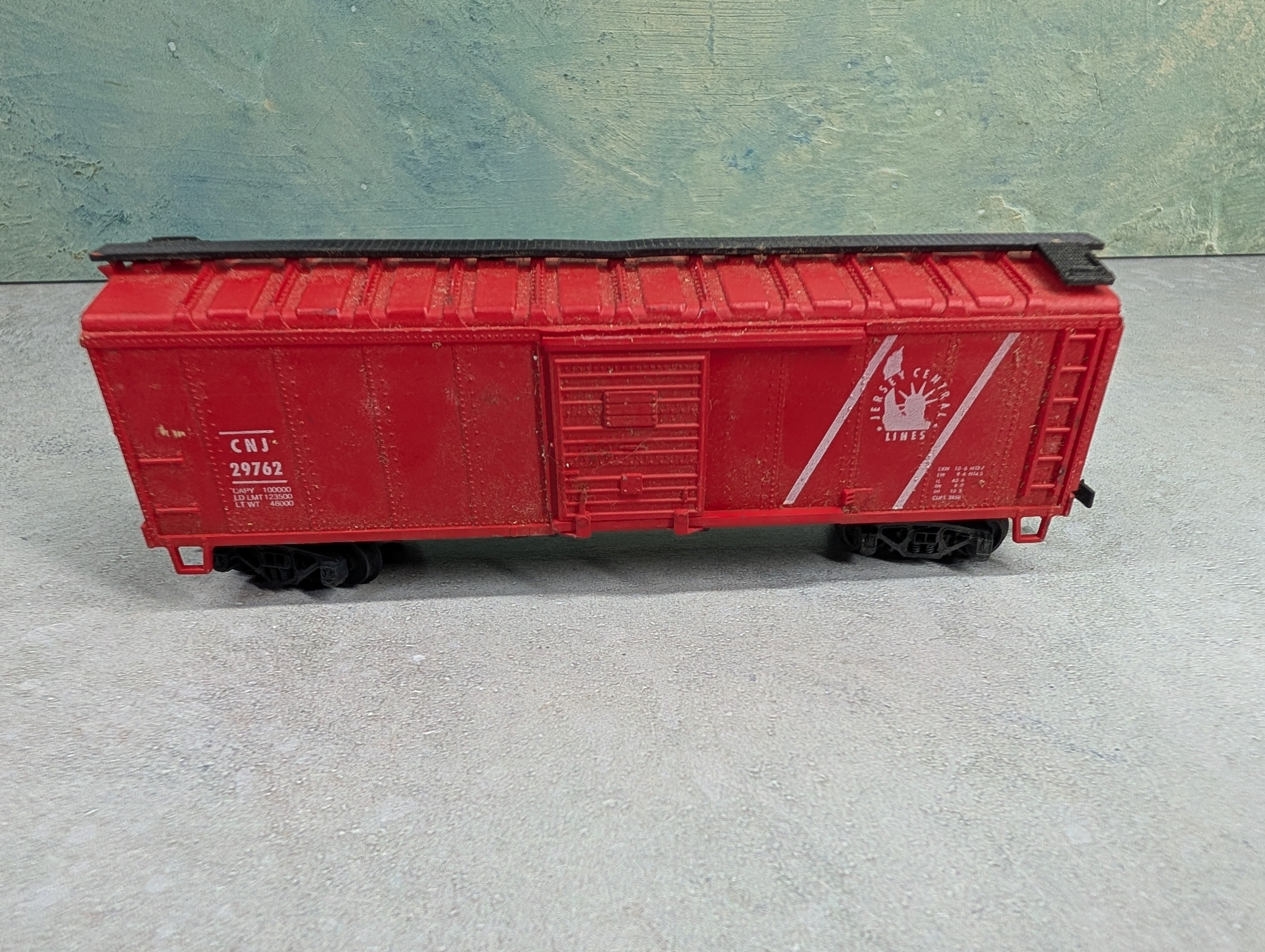 USED ROCO HO Scale 40' Box Car Jersey Central CNJ #29762