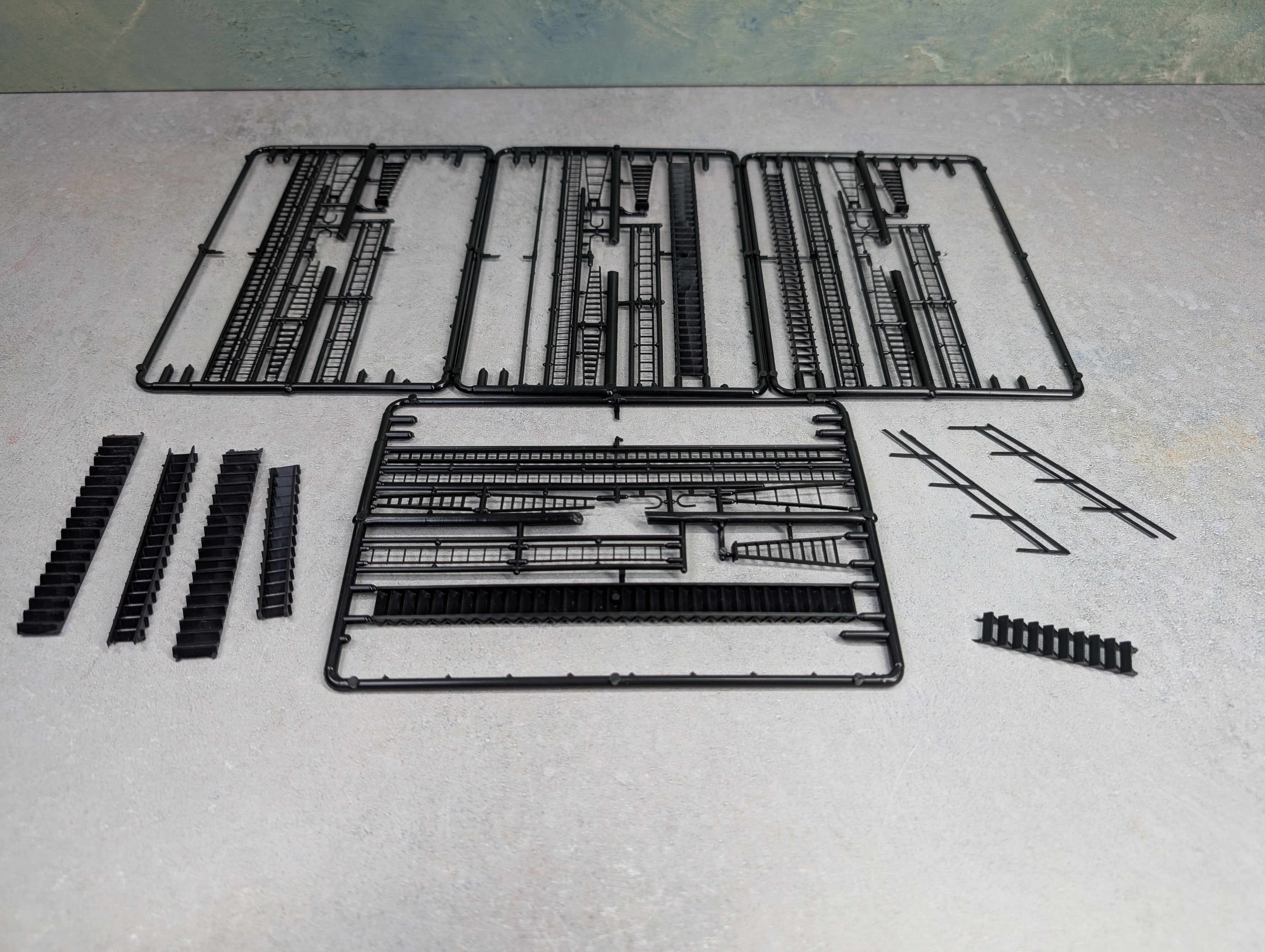 USED HO Scale Lot of Ladders, Stairs, Detail Parts