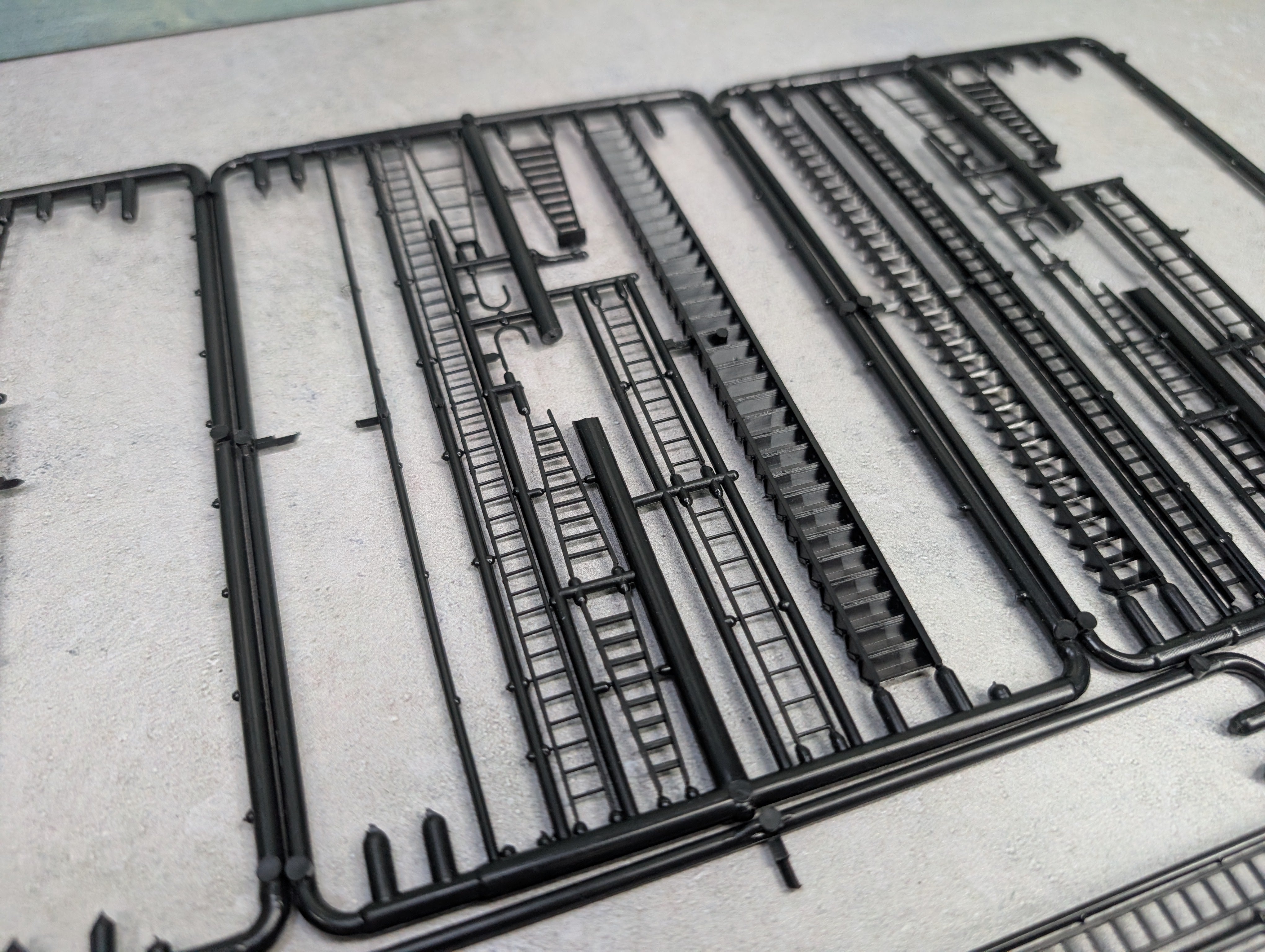 USED HO Scale Lot of Ladders, Stairs, Detail Parts
