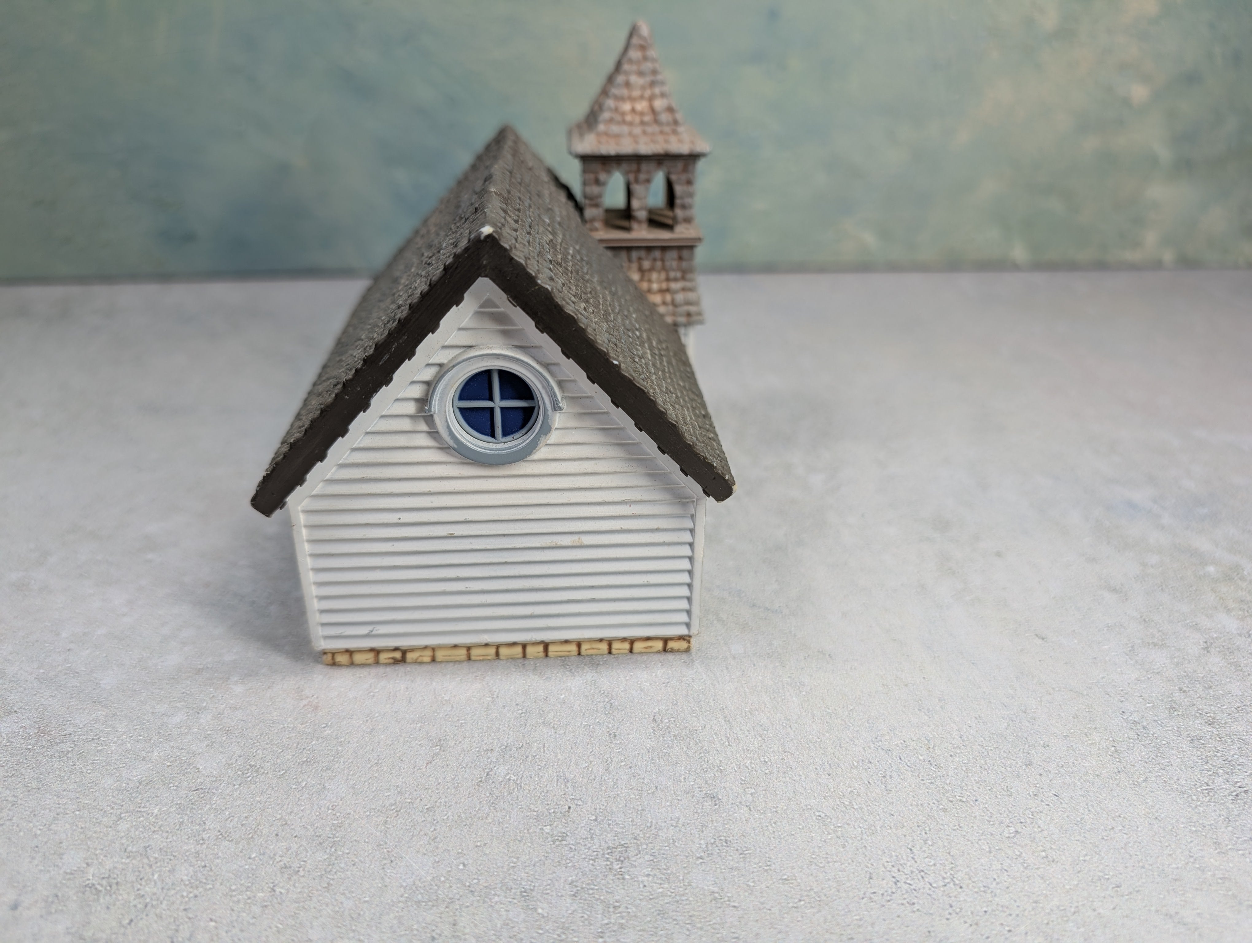 USED Country Church