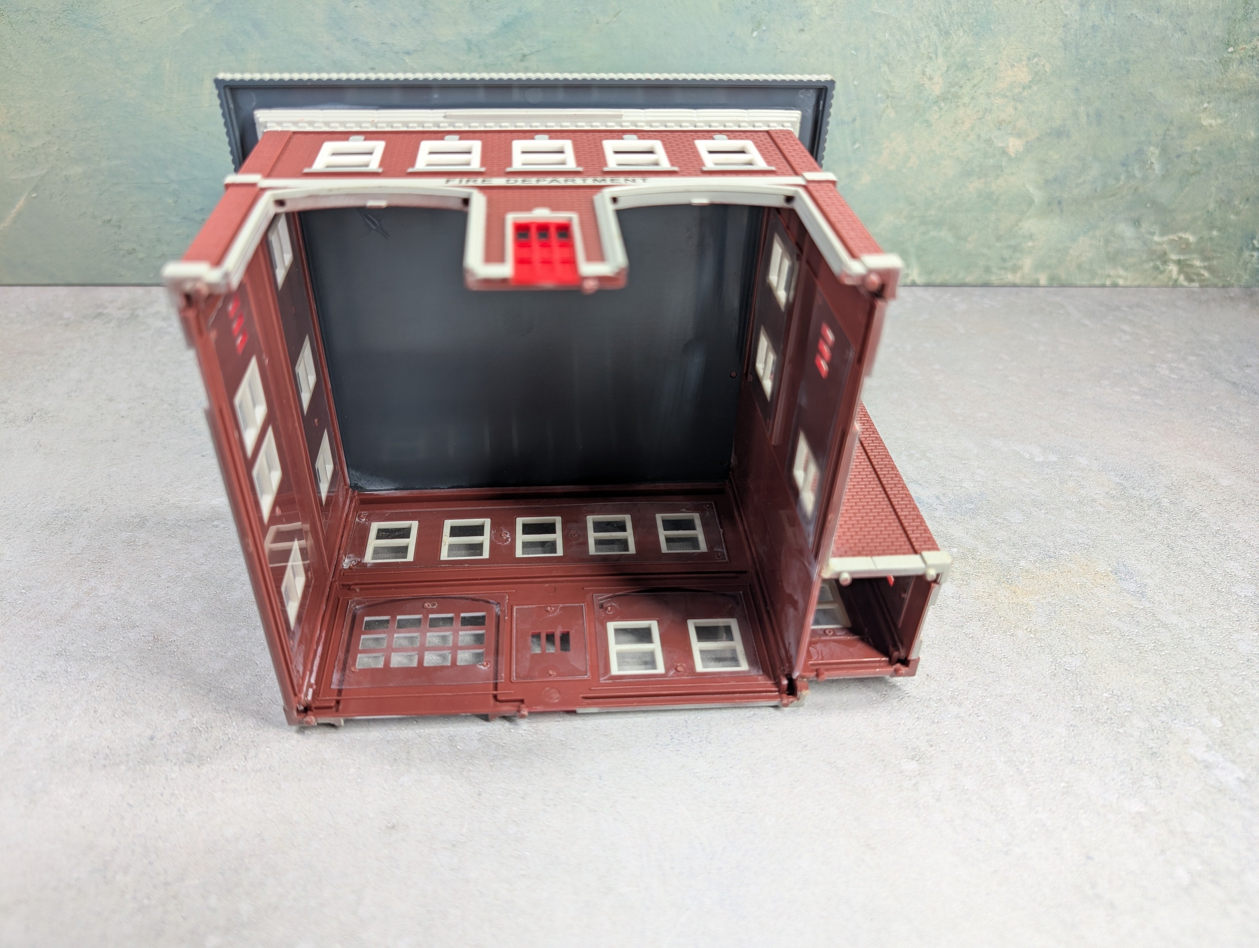 USED Boley HO Scale Fire Station
