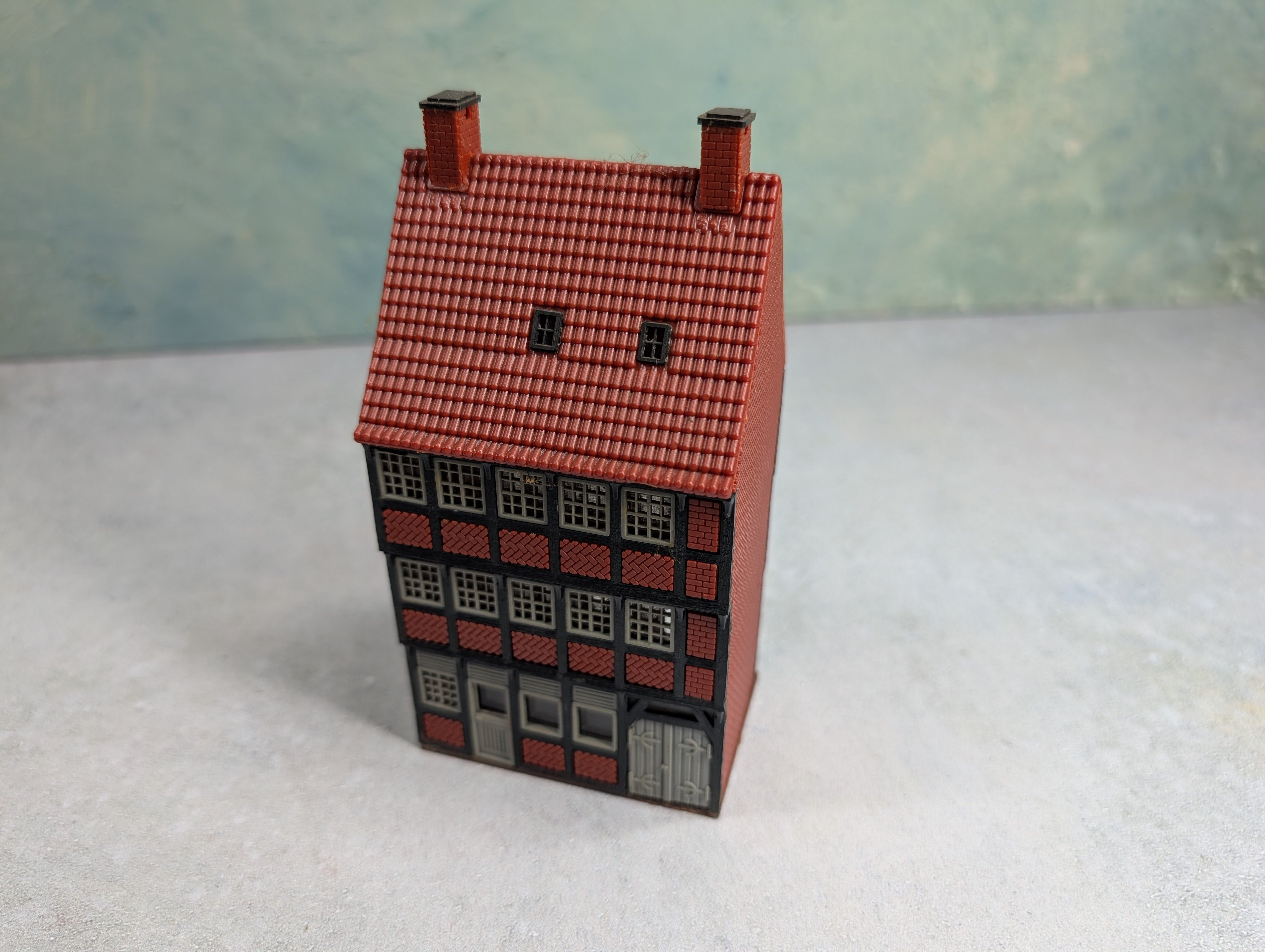 USED Heljan HO Scale Apotek Drugstore