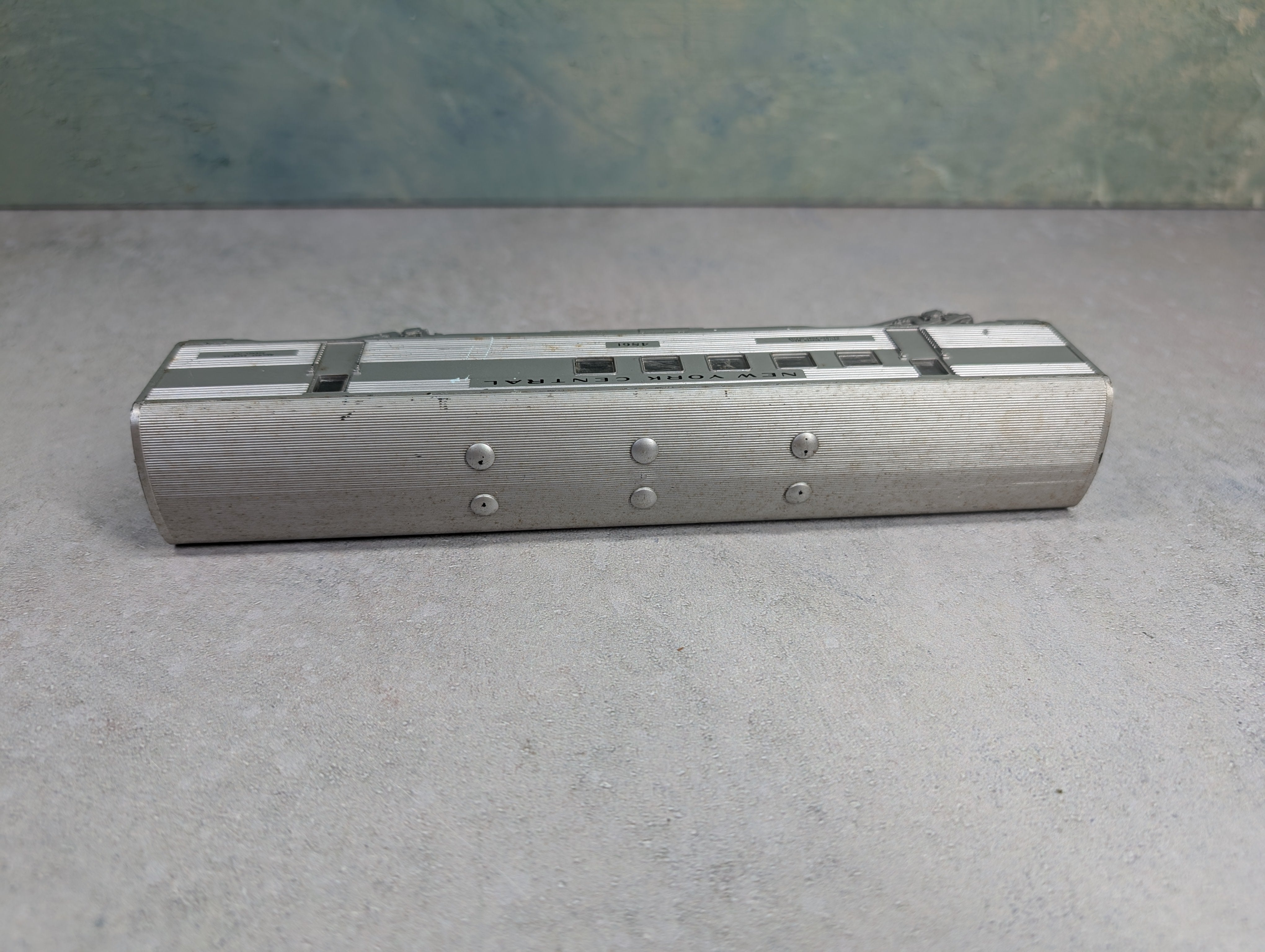 USED Athearn HO Scale RPO Passenger Car New York Central #4861