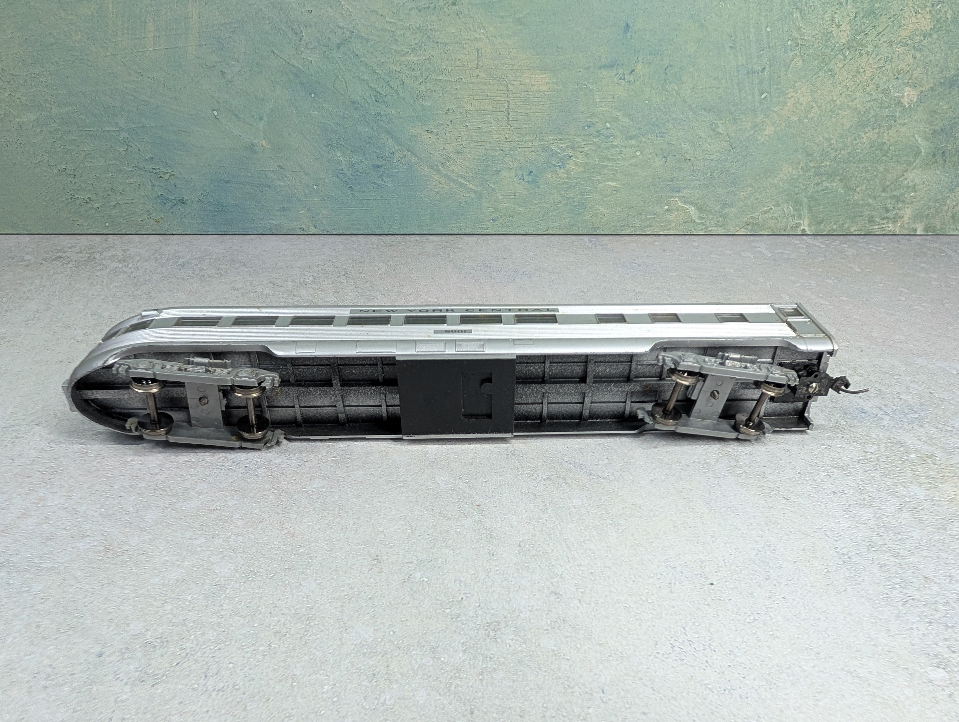 USED Athearn HO Scale OBS Passenger Car New York Central #8001