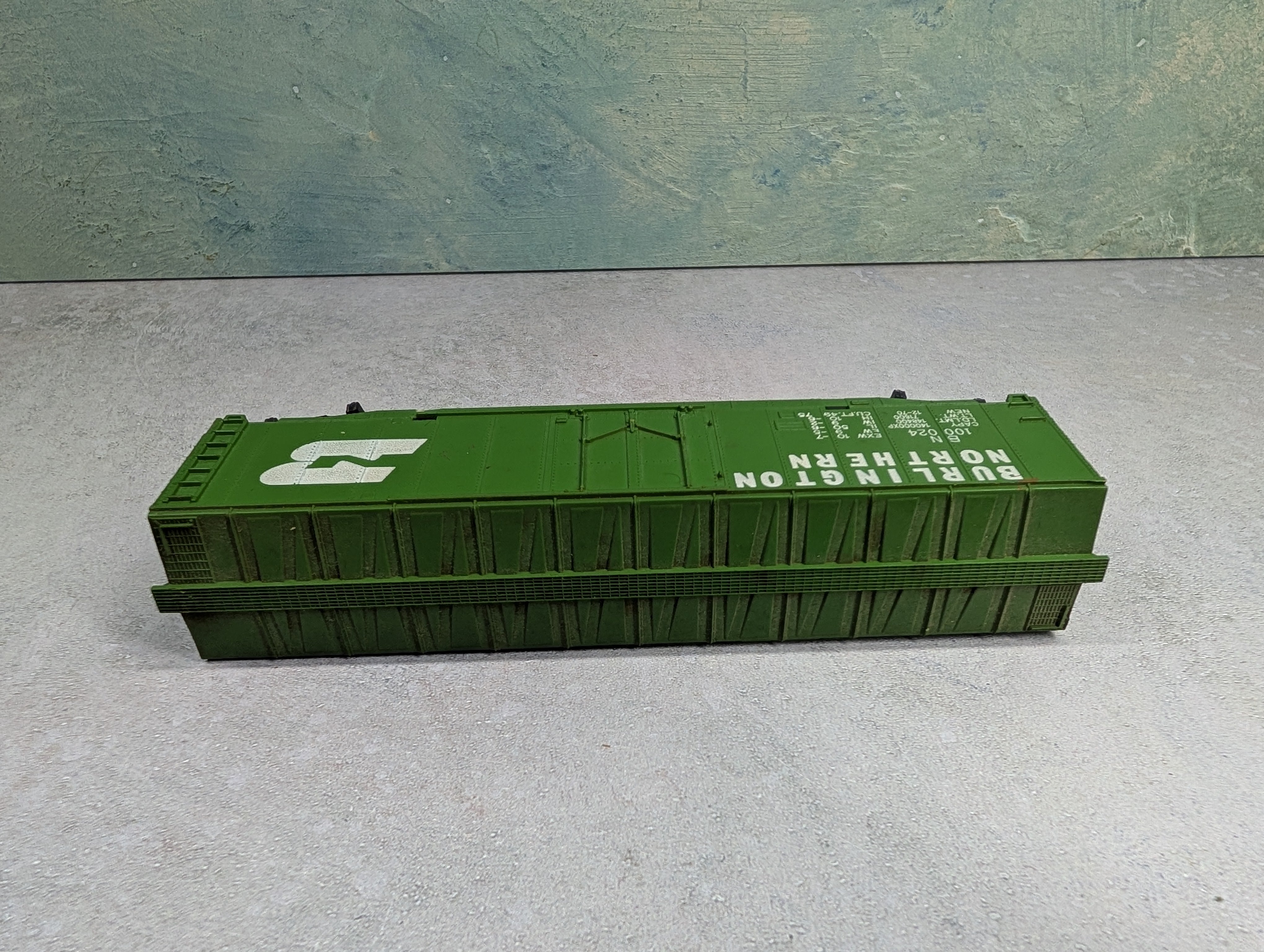 USED Tyco HO Scale 50' Box Car Burlington Northern BN #100024