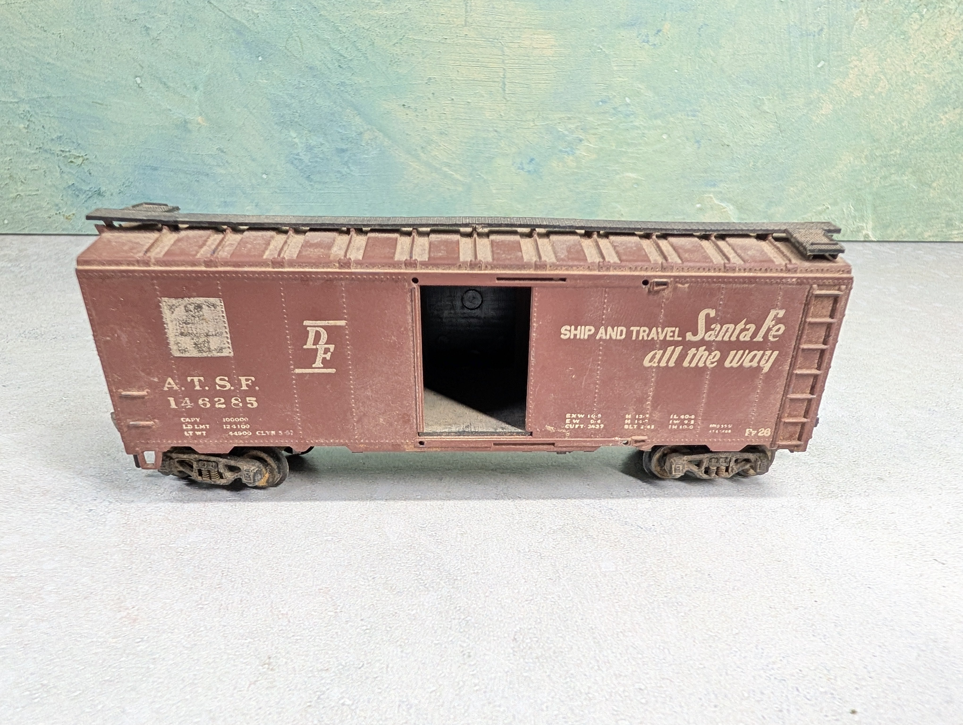 USED Athearn HO Scale 40' Box Car Santa Fe ATSF #146285 Rough