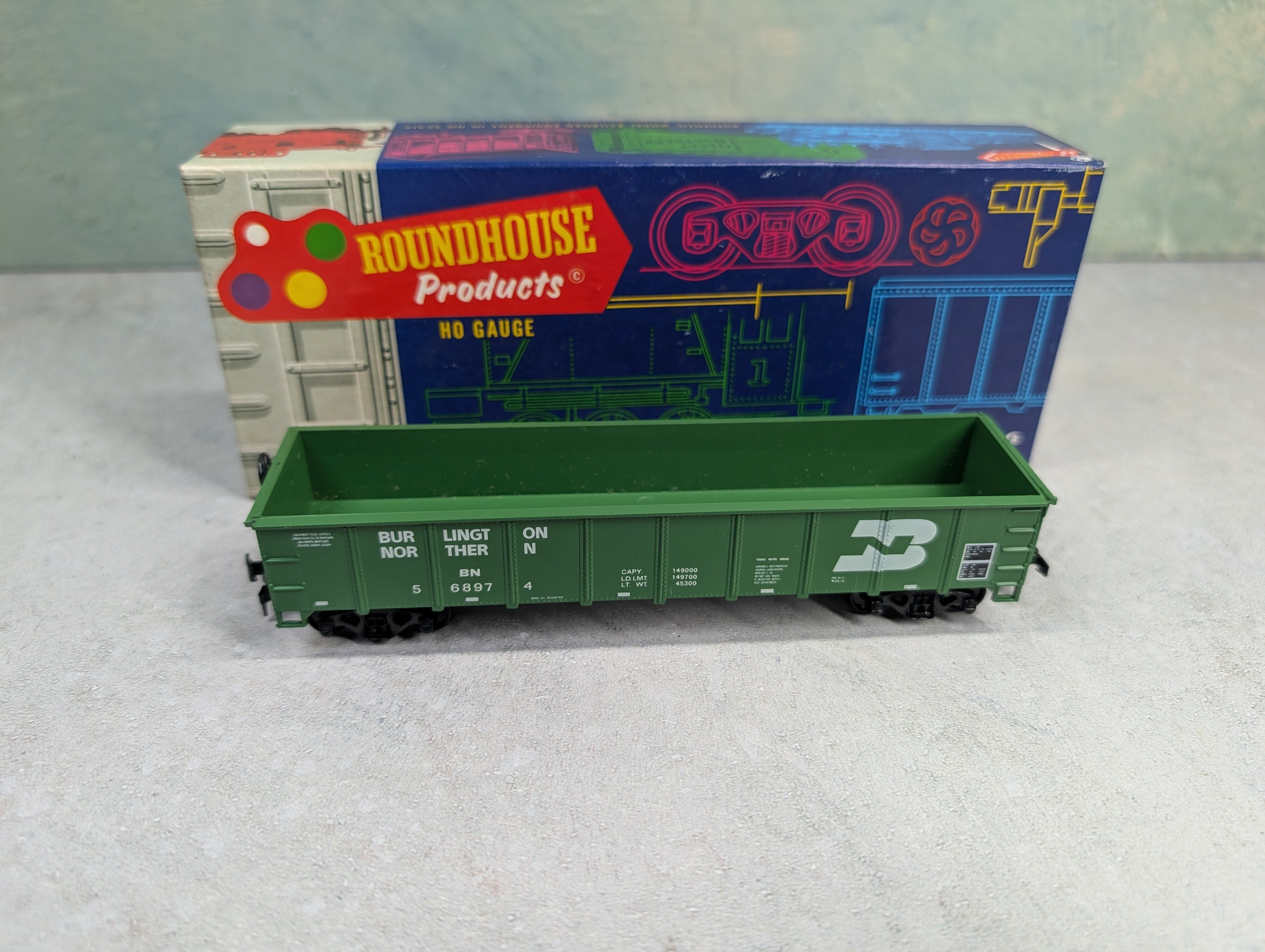 USED Roundhouse 1350 HO Scale 40' Gondola Burlington Northern BN #568974