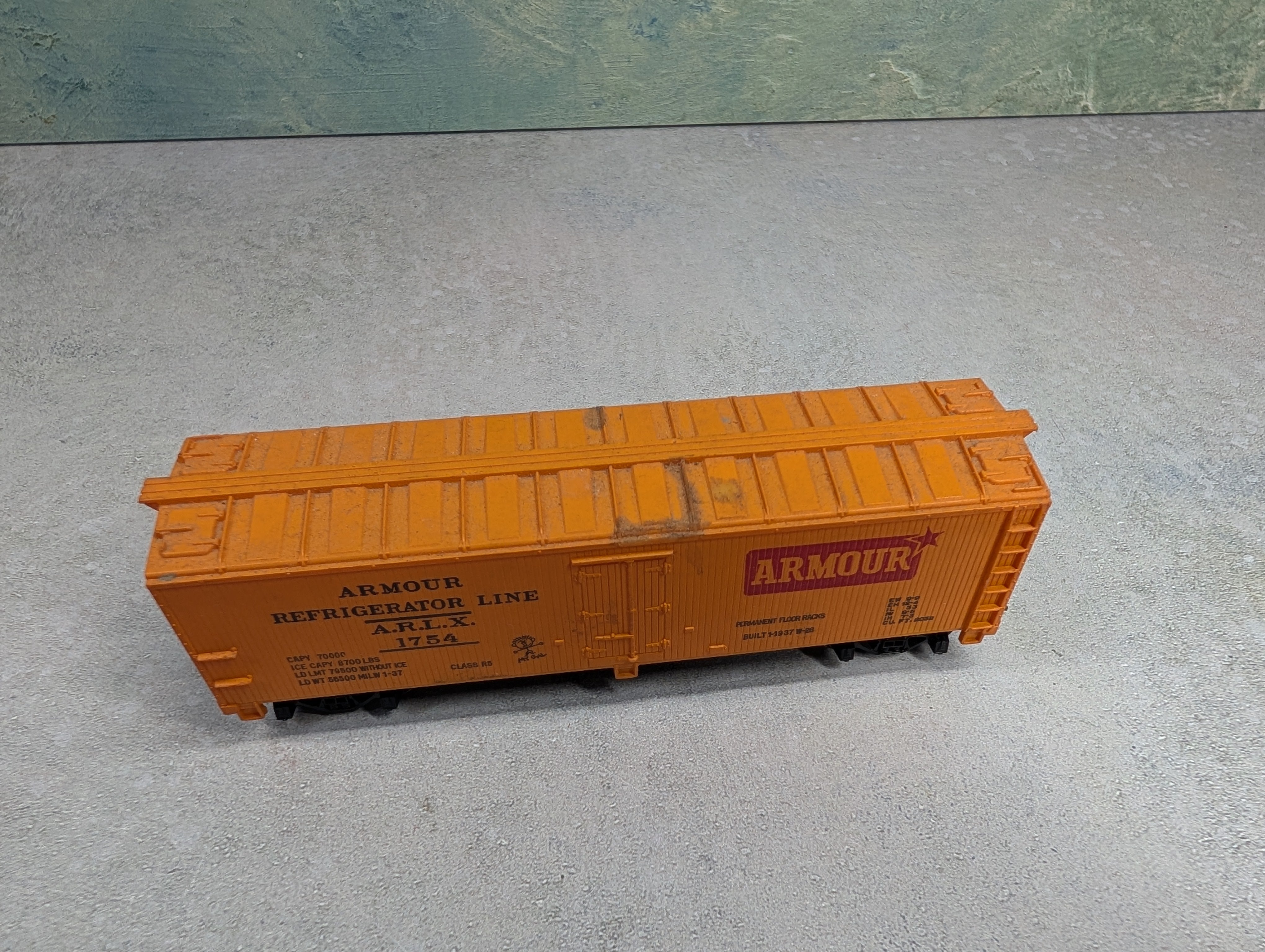 USED Mantua HO Scale Reefer Armour Refrigerator Line ARLX #1754