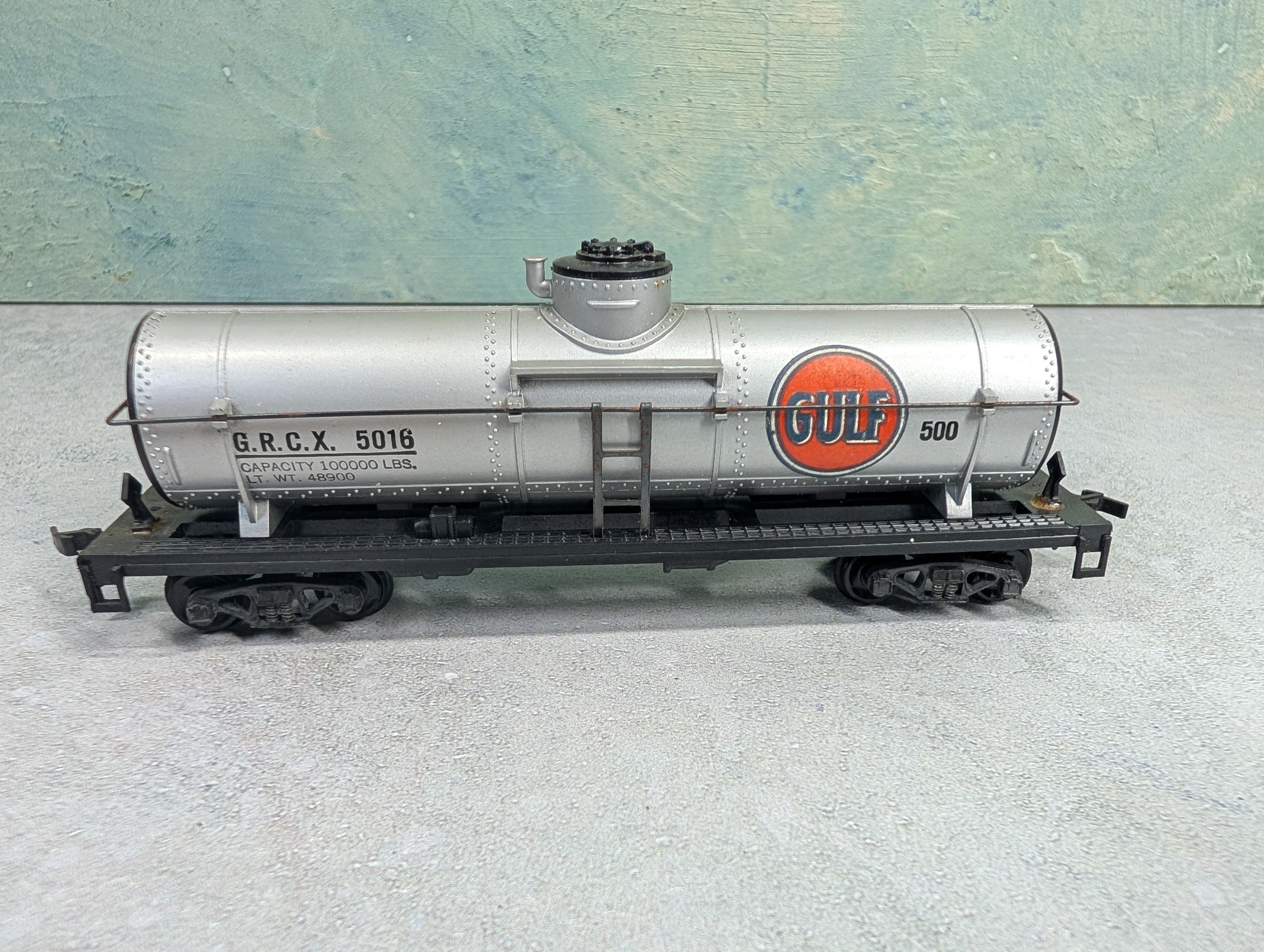 USED Gilbert HO Scale Tank Car Gulf GRCX #5018