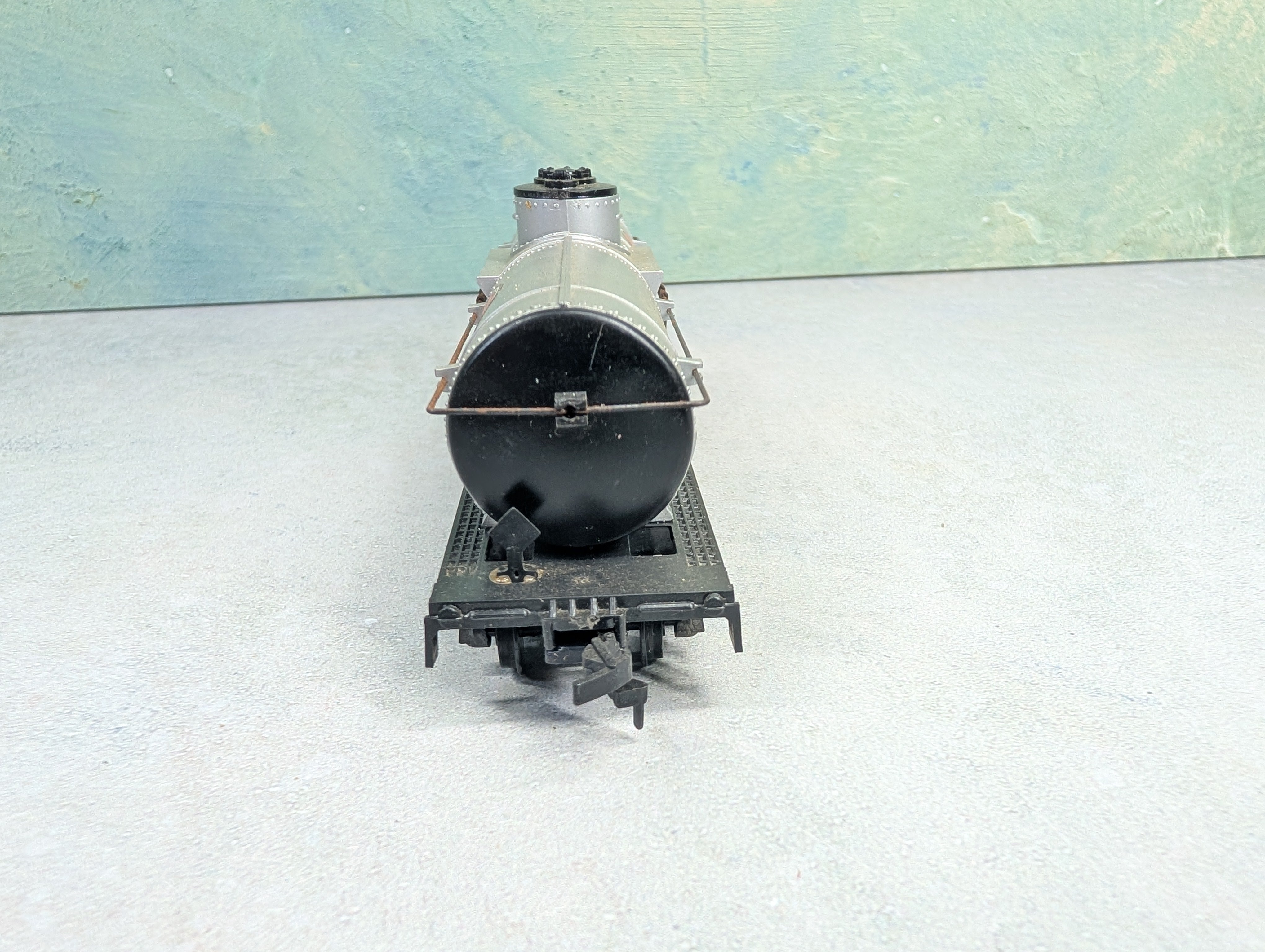 USED Gilbert HO Scale Tank Car Gulf GRCX #5018