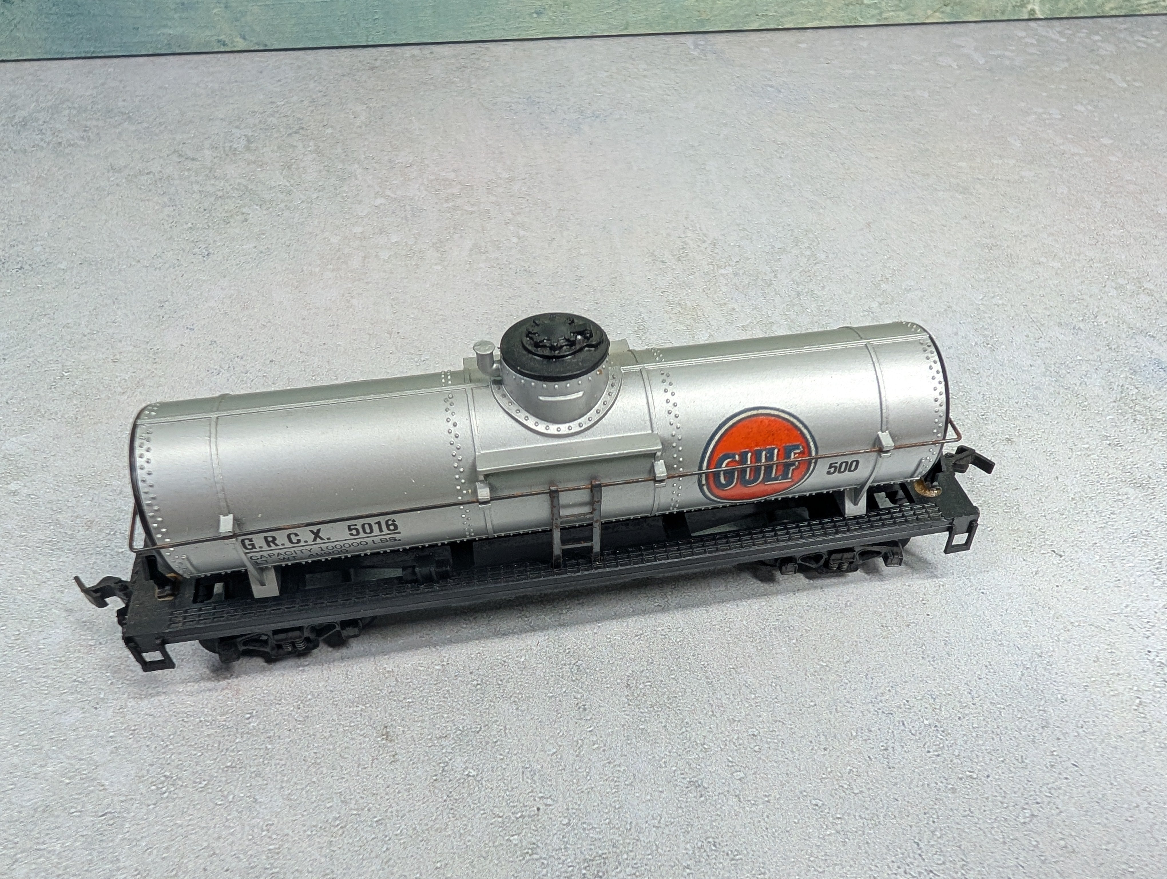 USED Gilbert HO Scale Tank Car Gulf GRCX #5018