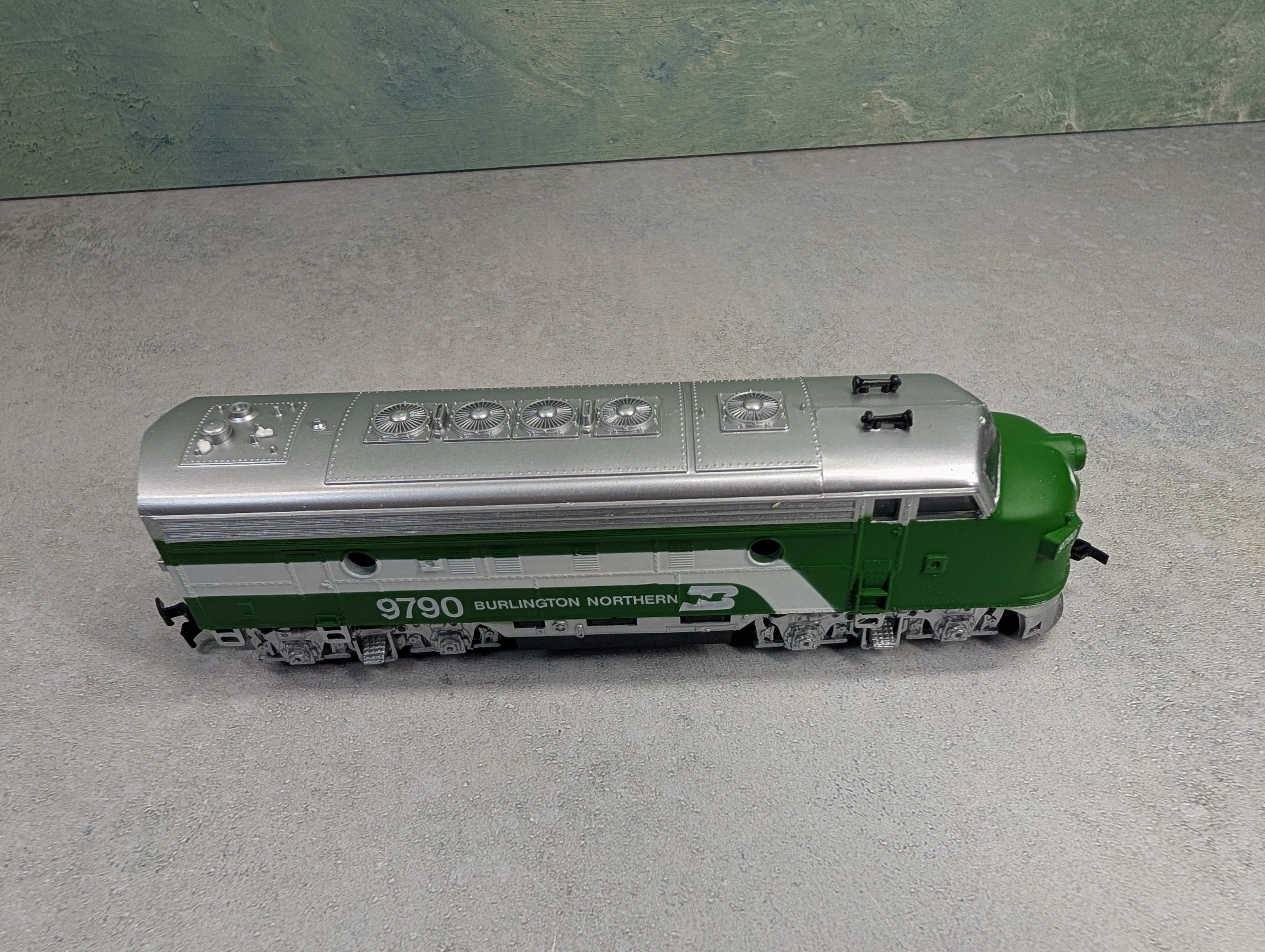 USED Life-Like HO Scale F7A Diesel Locomotive Burlington Northern #9790 Runs Great DC