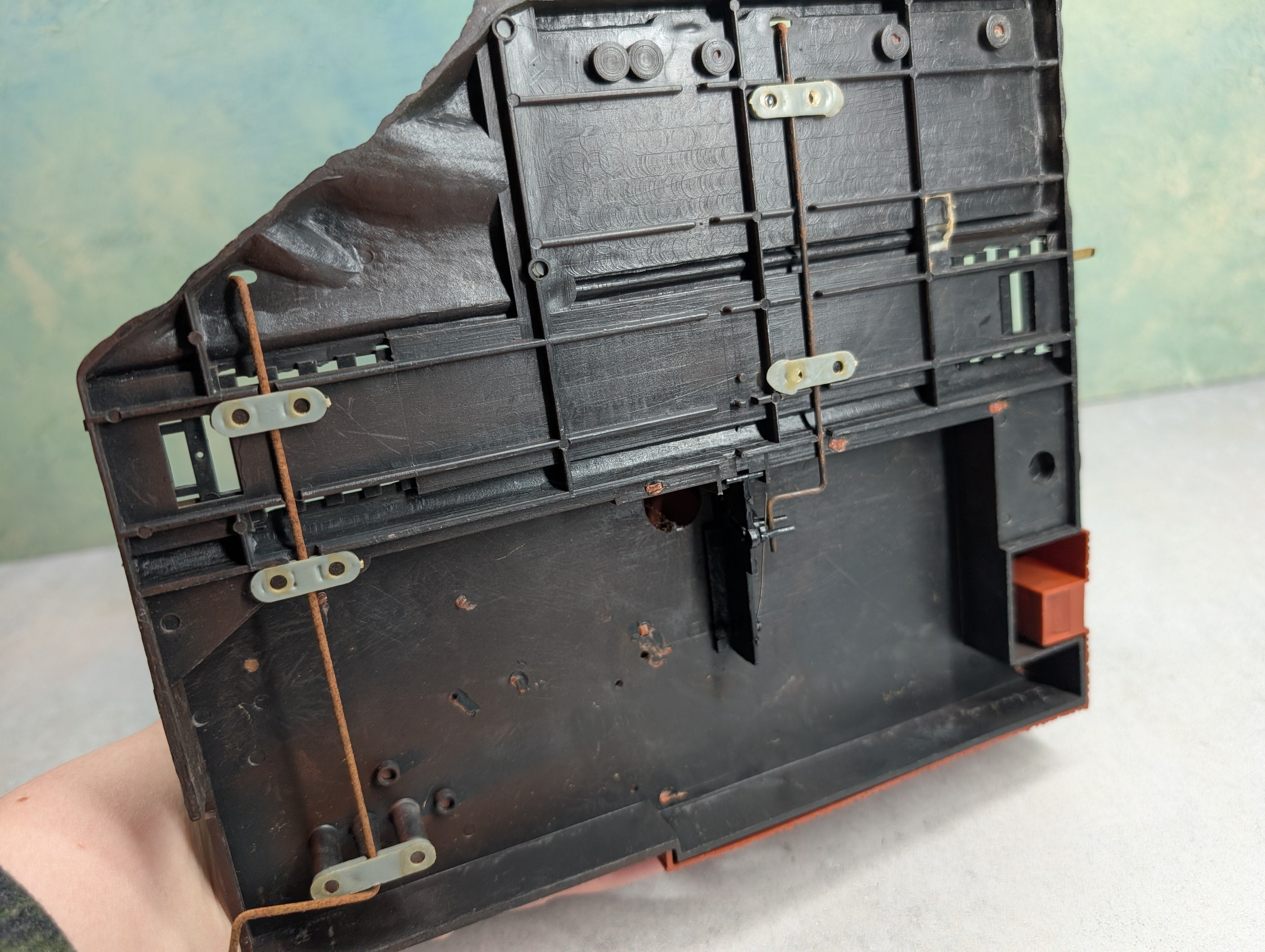 USED Life-Like HO Scale Logging Mill