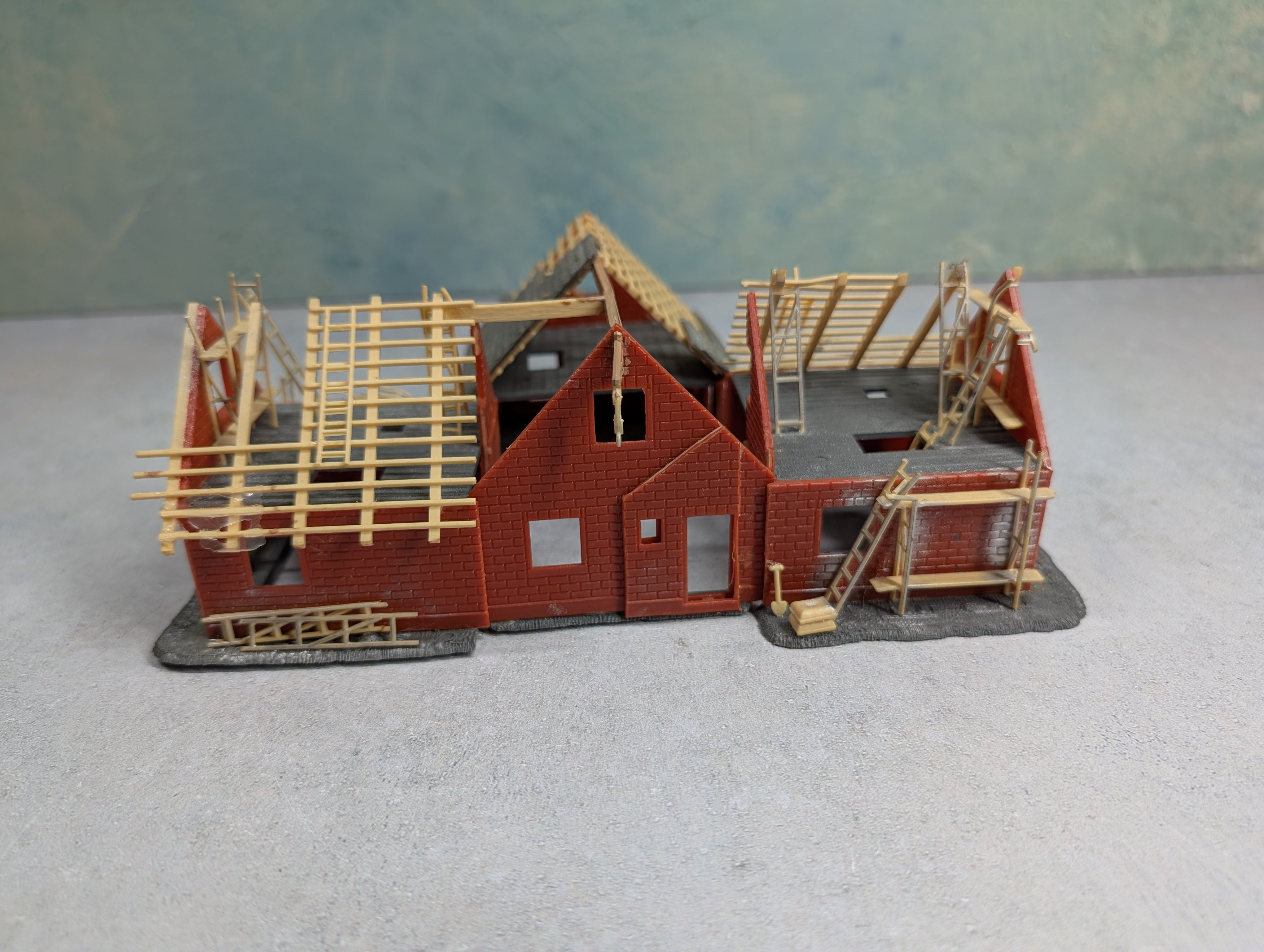 USED Tyco HO Scale Custom Modified Homes Under Construction