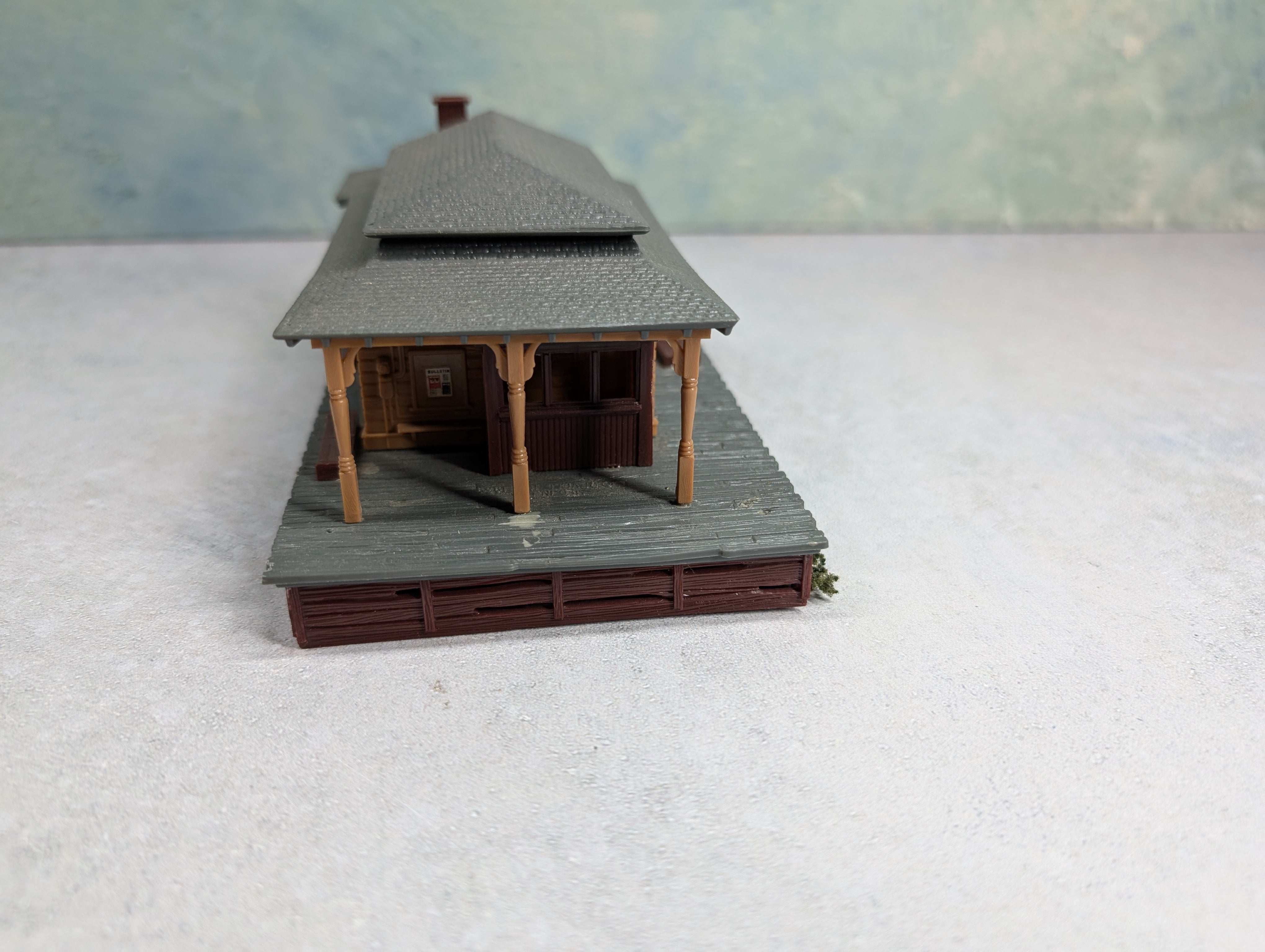 USED HO Scale Old Time Freight Station