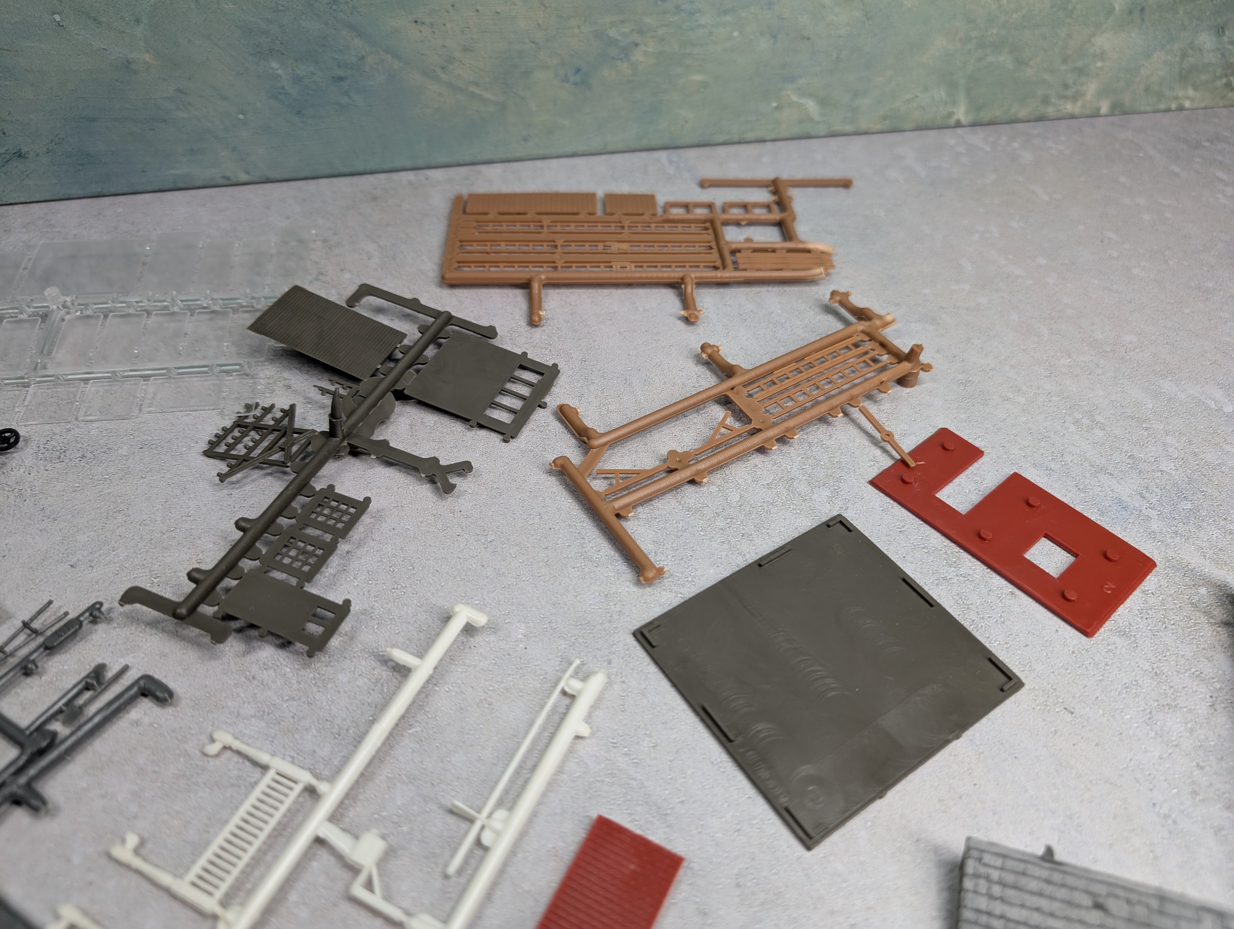USED AHM HO Scale Fire House KIT