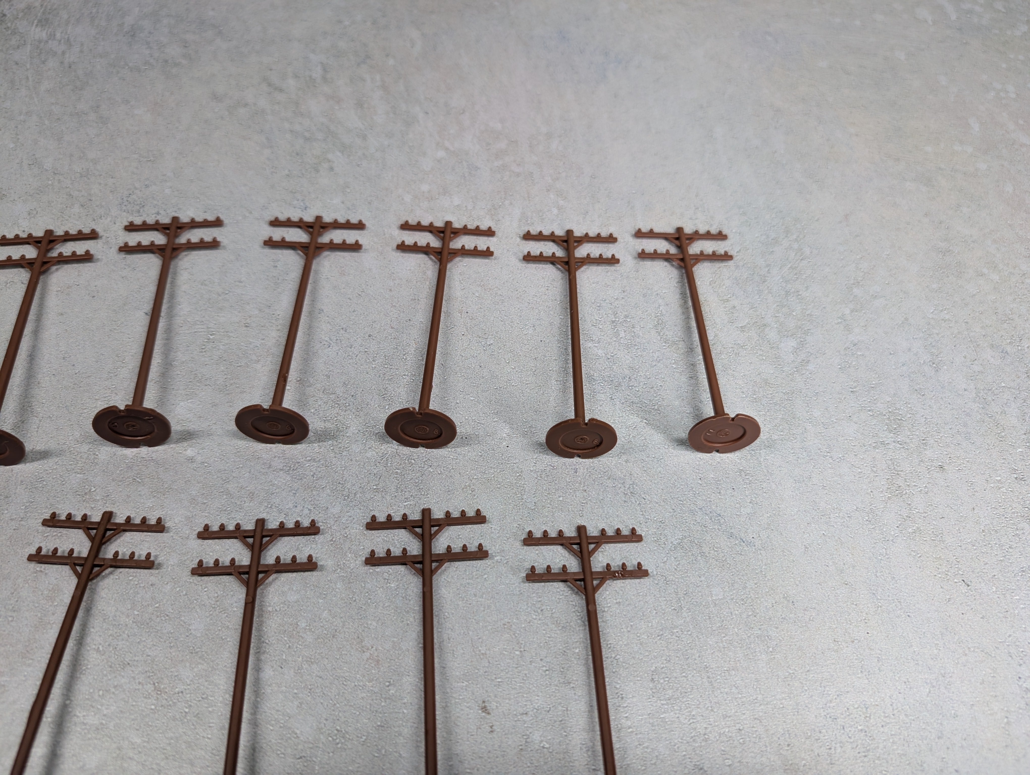 USED Bachmann HO Scale Telephone Poles (10 pcs)