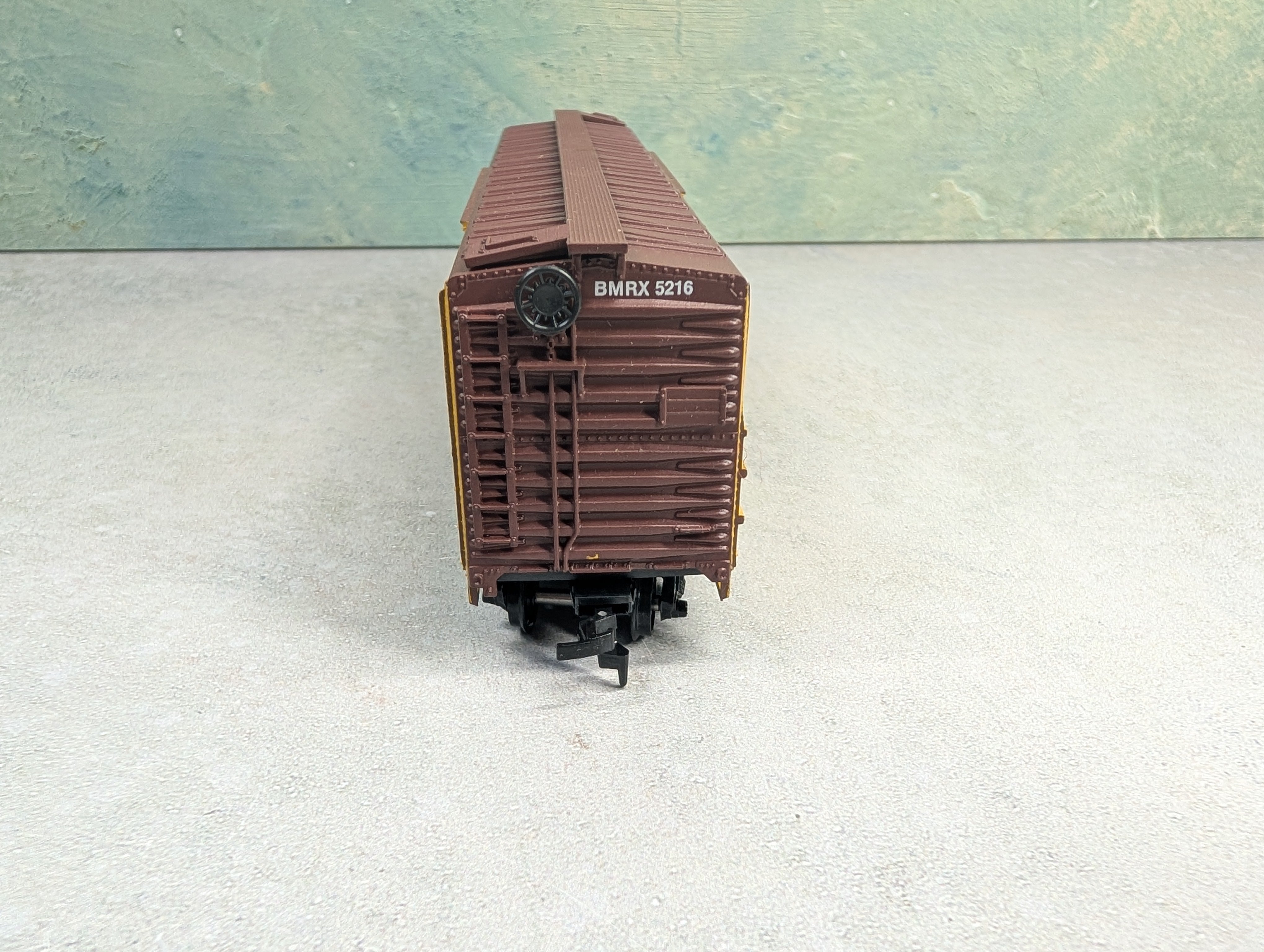 USED Athearn HO Scale 50' Box Car Burlington BRMX #5216