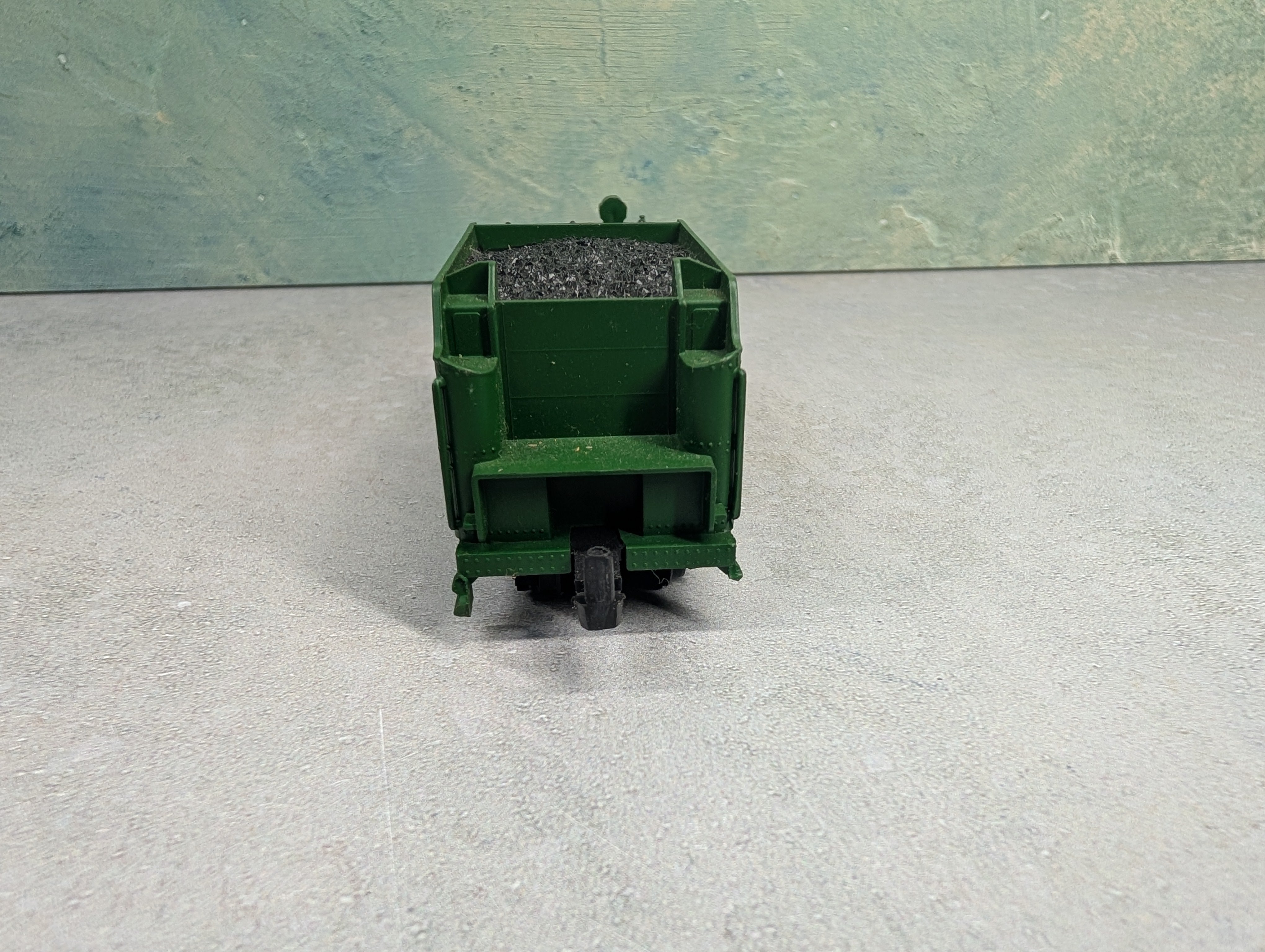 USED Bachmann HO Scale Green Steam Locomotive Tender Smokey Mountain Express