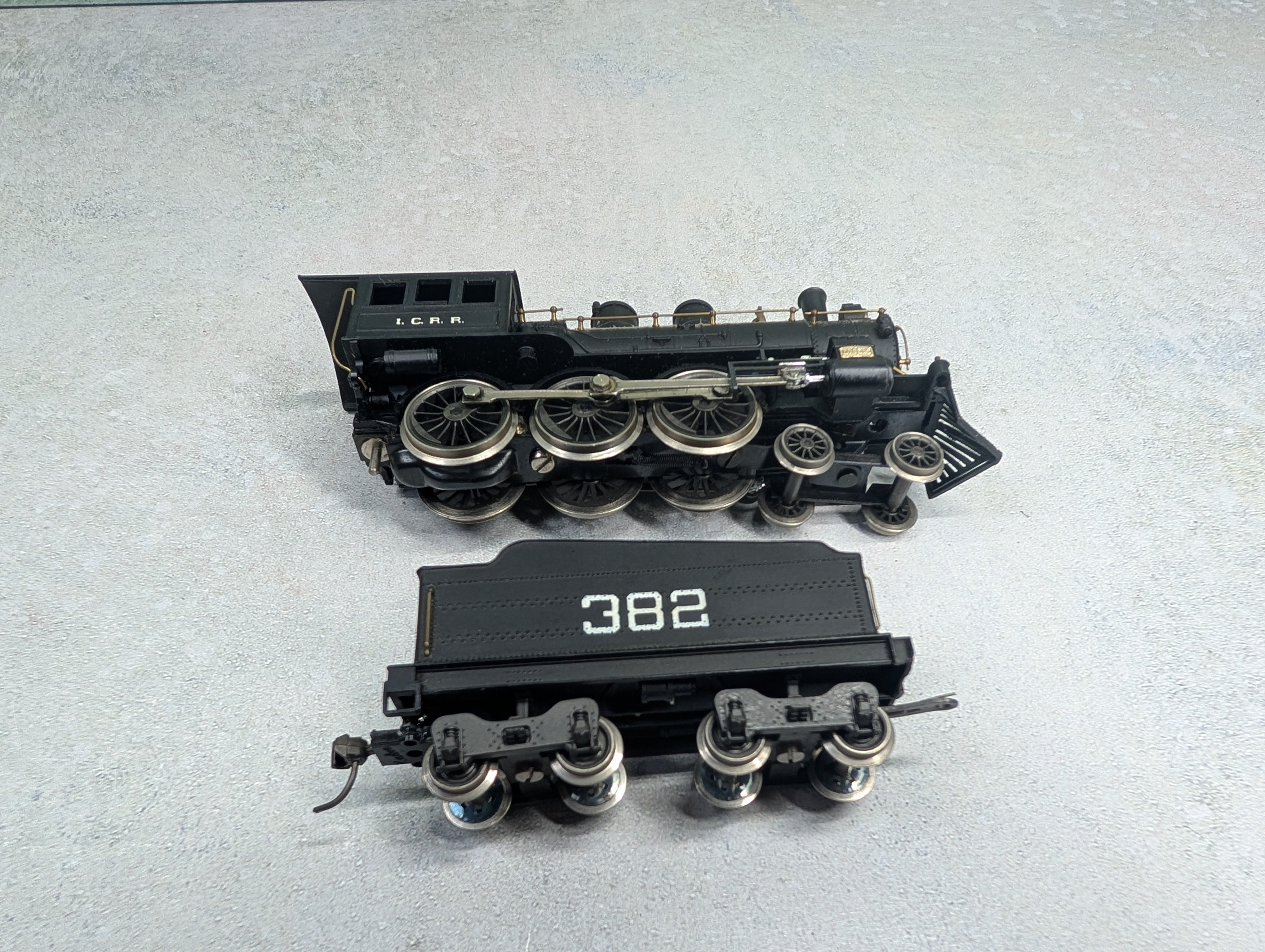 USED Rivarossi HO Scale 4-6-0 Steam Locomotive Casey Jones ICRR #382 Runs Great DC