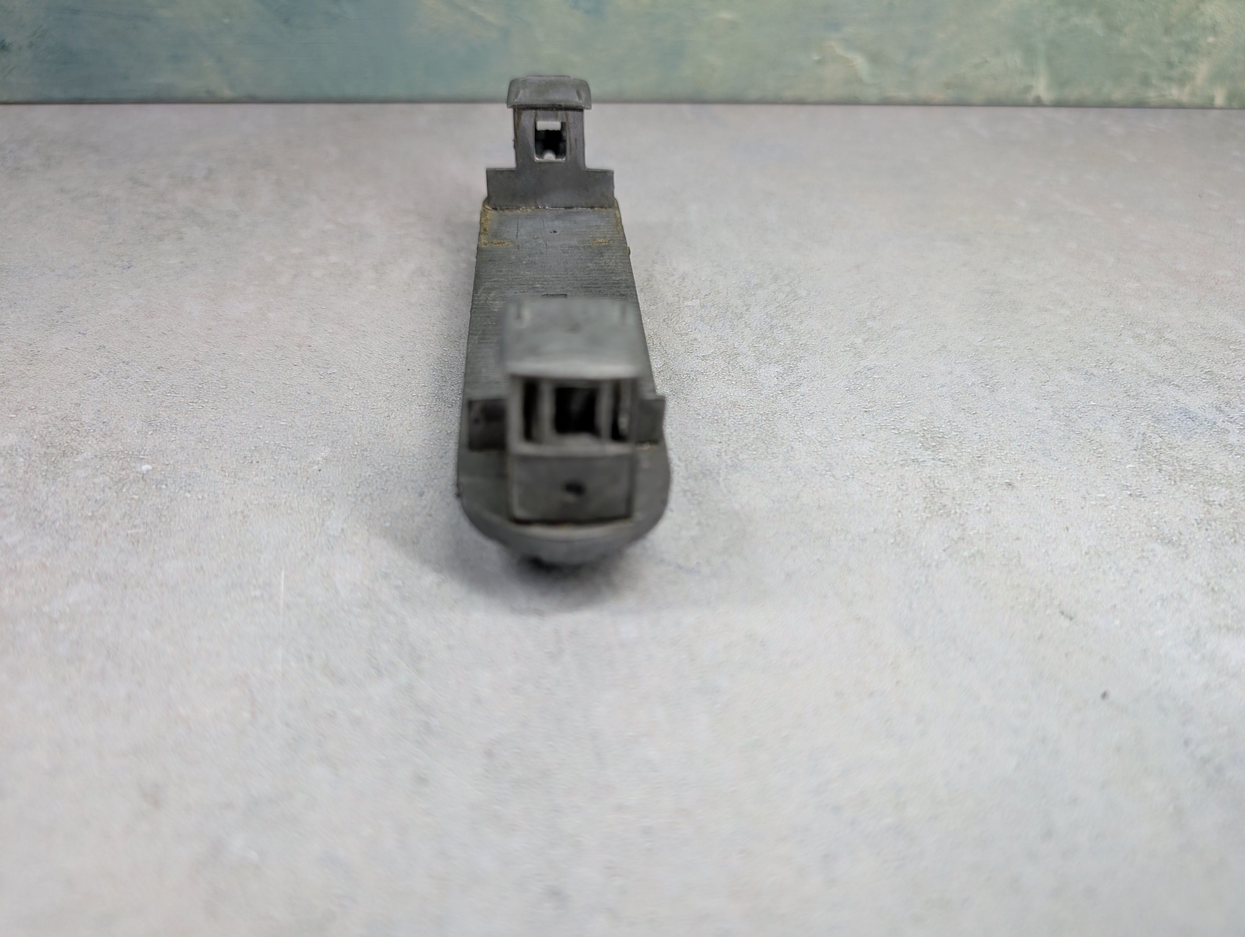 USED Tenshodo HO Scale Powered Metal Chassis DC
