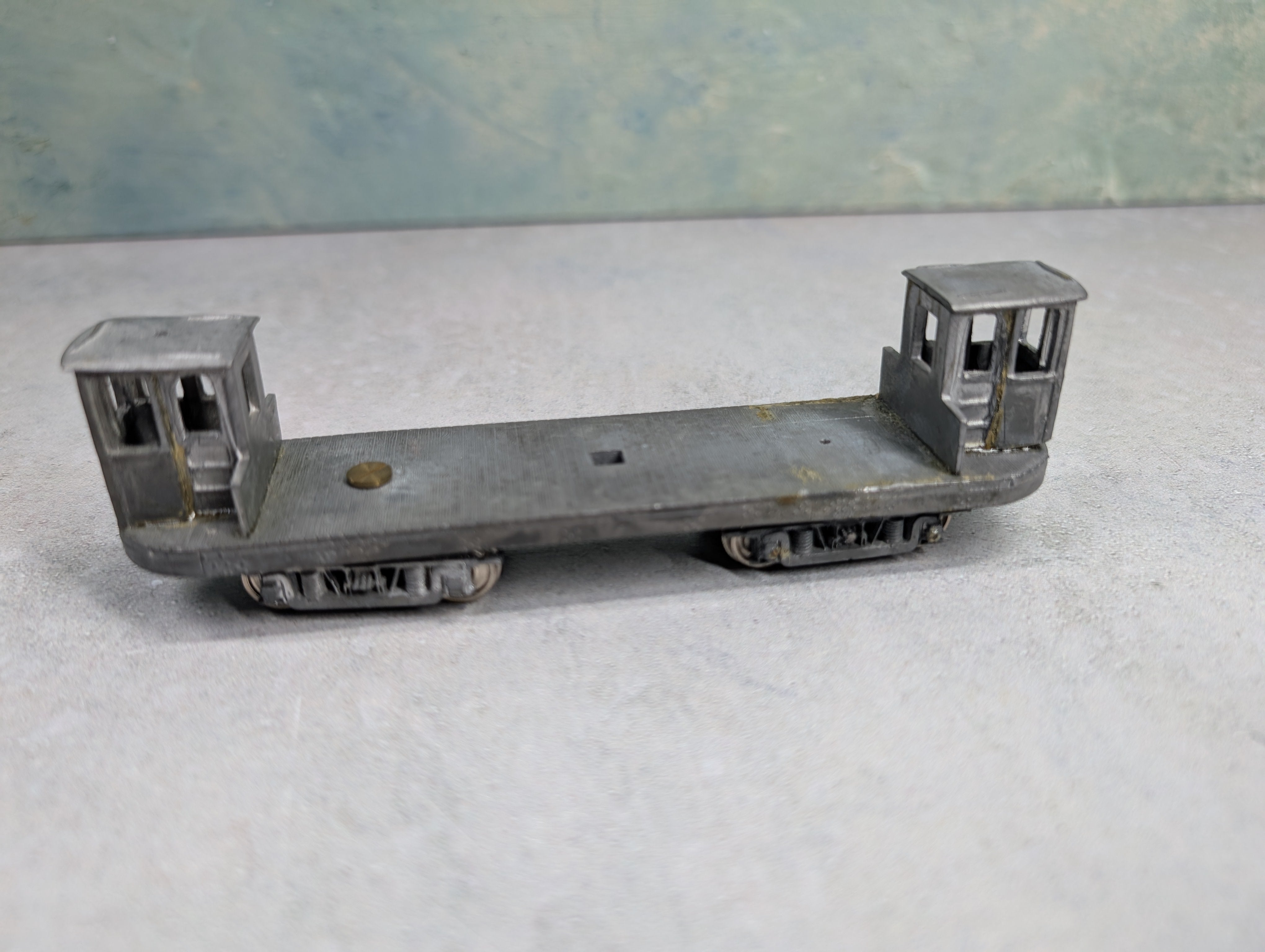 USED Tenshodo HO Scale Powered Metal Chassis DC