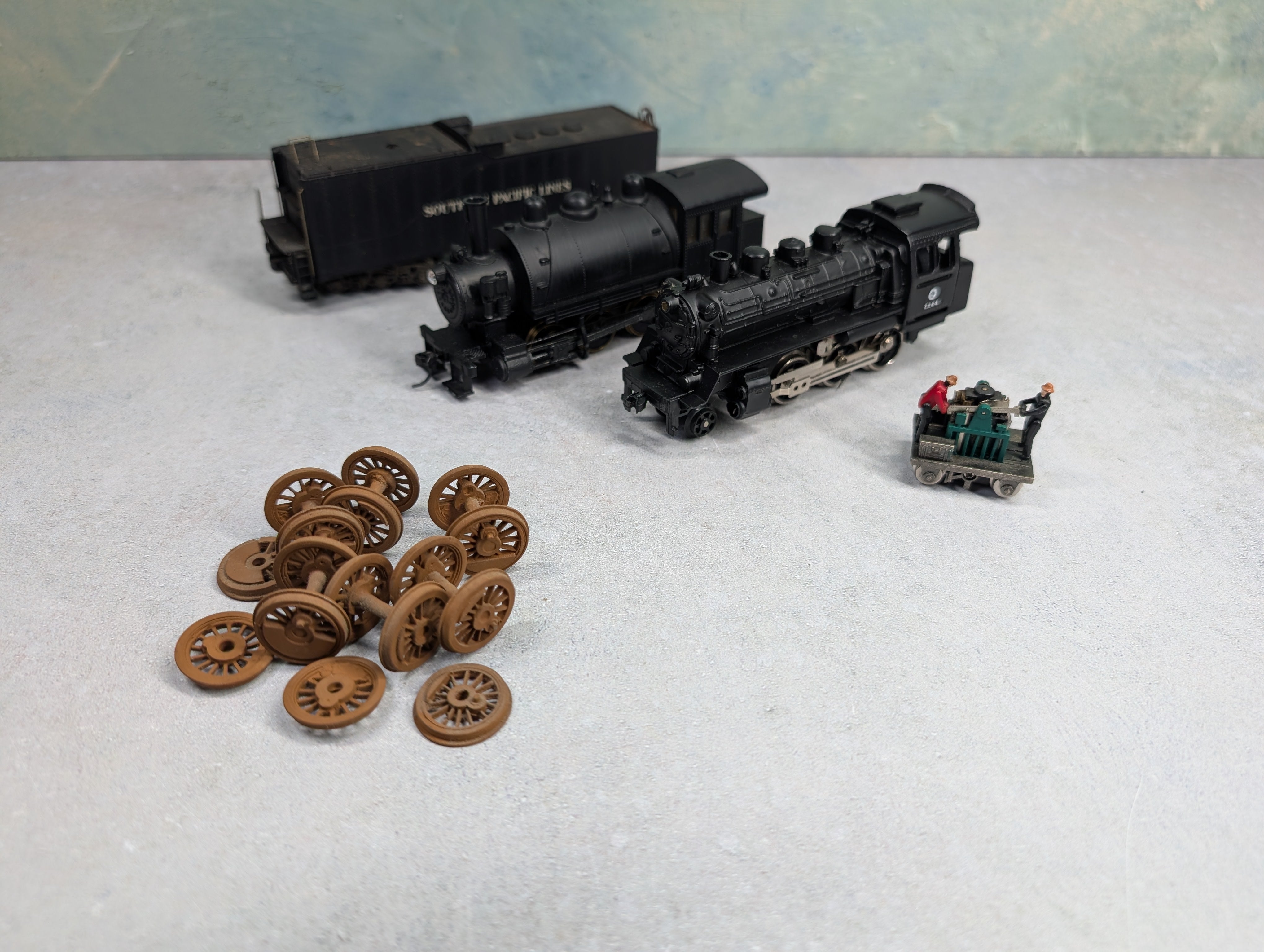 USED HO Scale Lot of Steam Locomotive Parts & More - For Repair Only