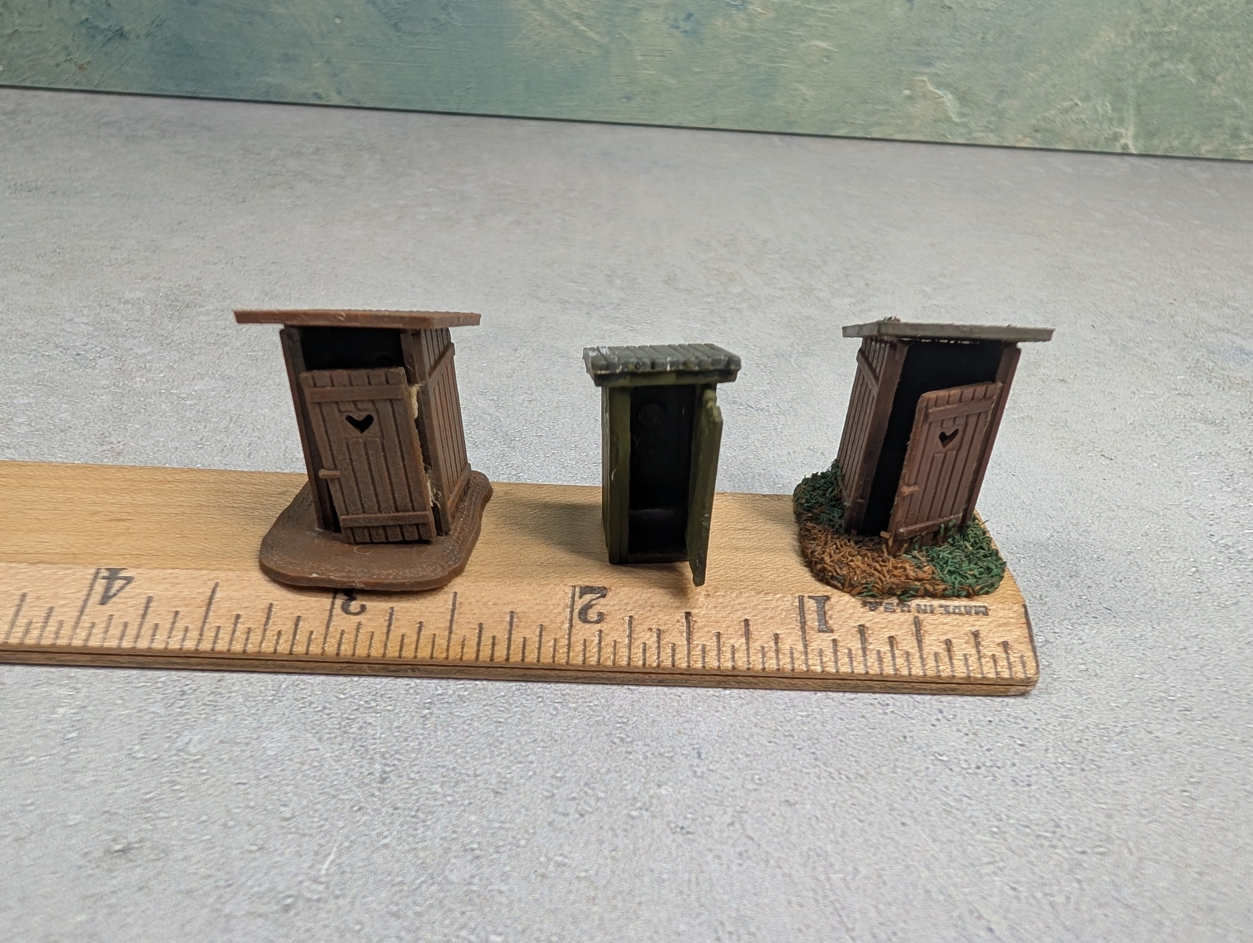 USED HO Scale Lot of Outhouses (3 pcs)