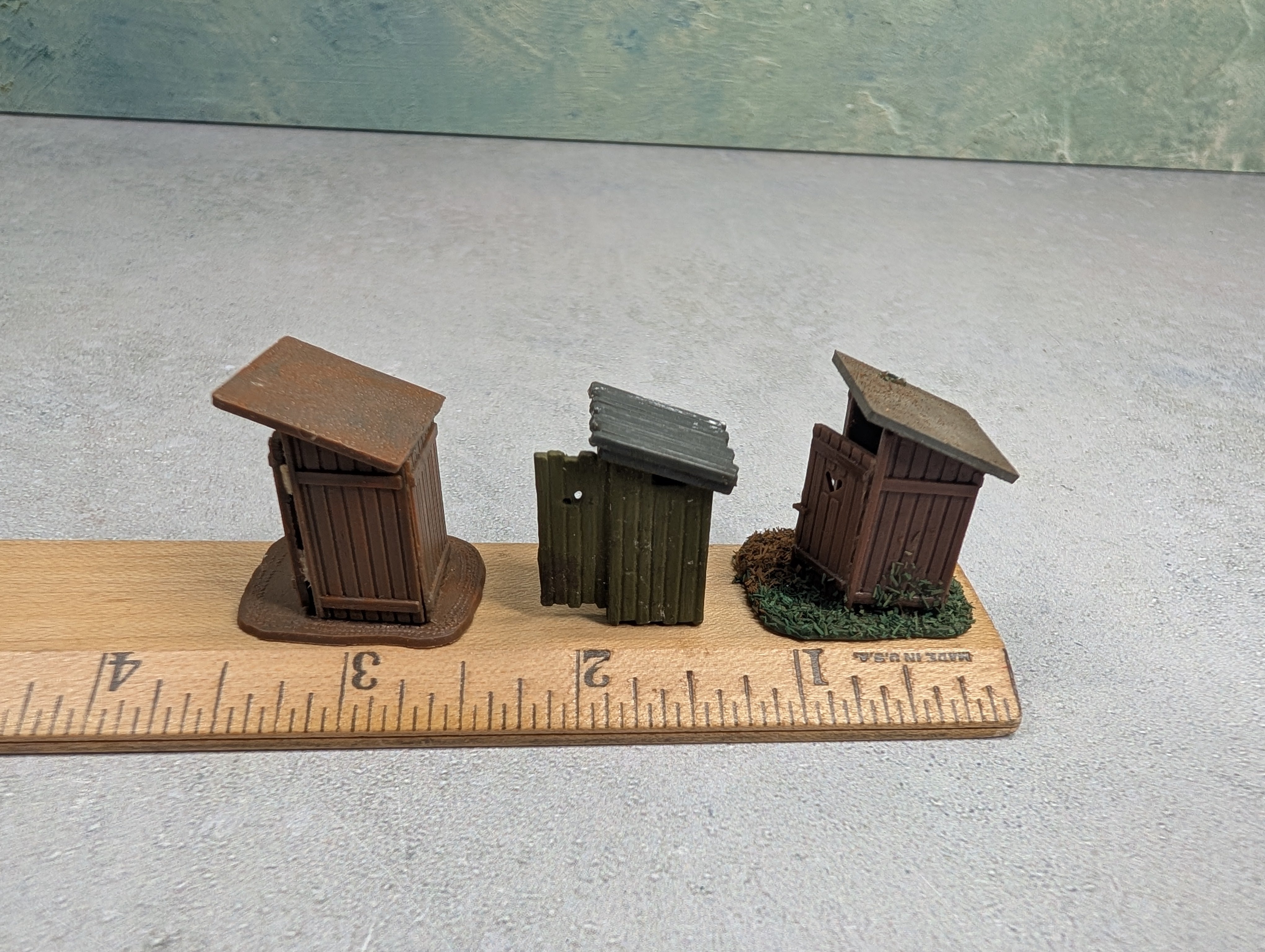 USED HO Scale Lot of Outhouses (3 pcs)