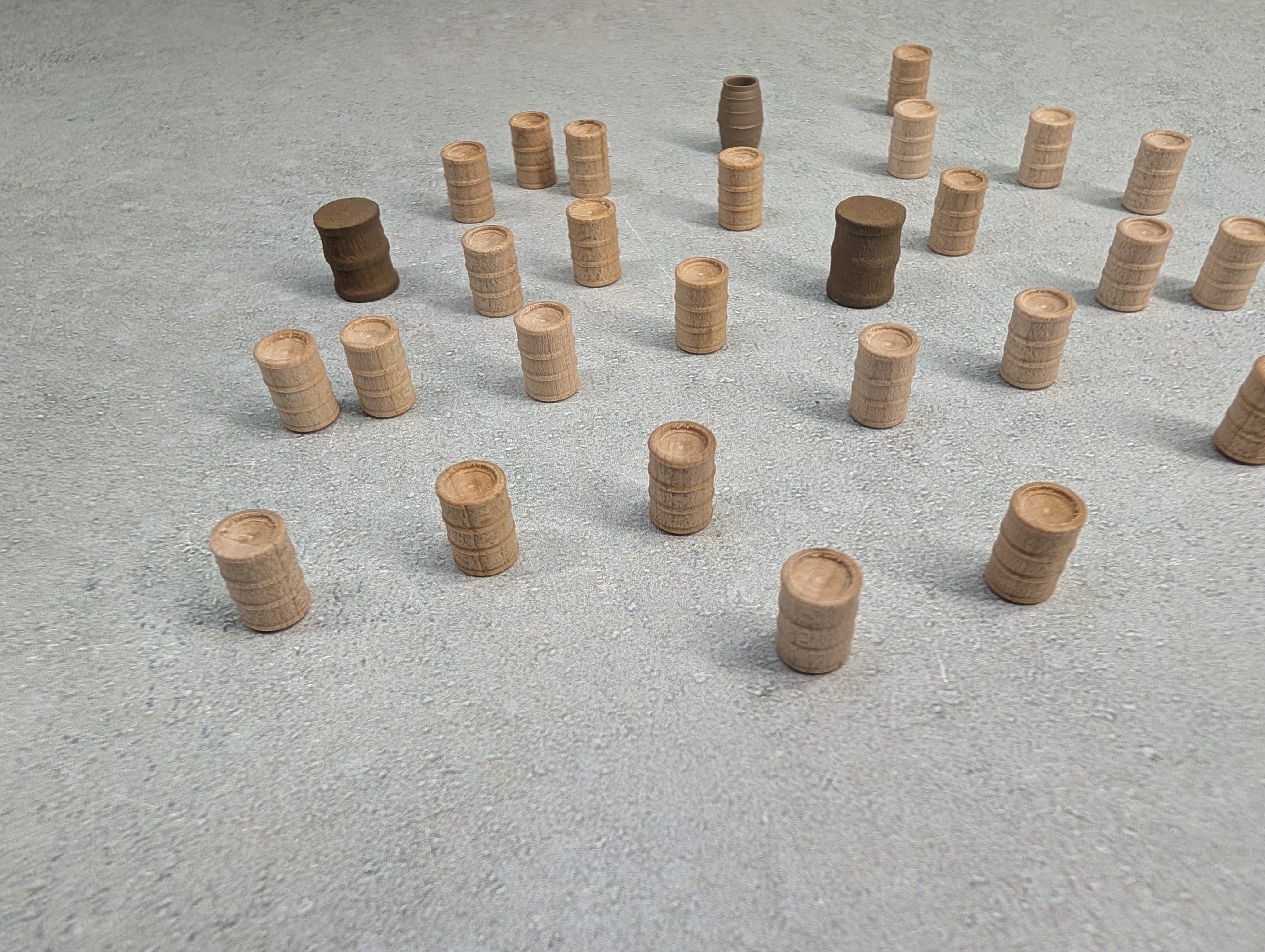 USED HO Scale Lot of Barrels (Mostly Unpainted)