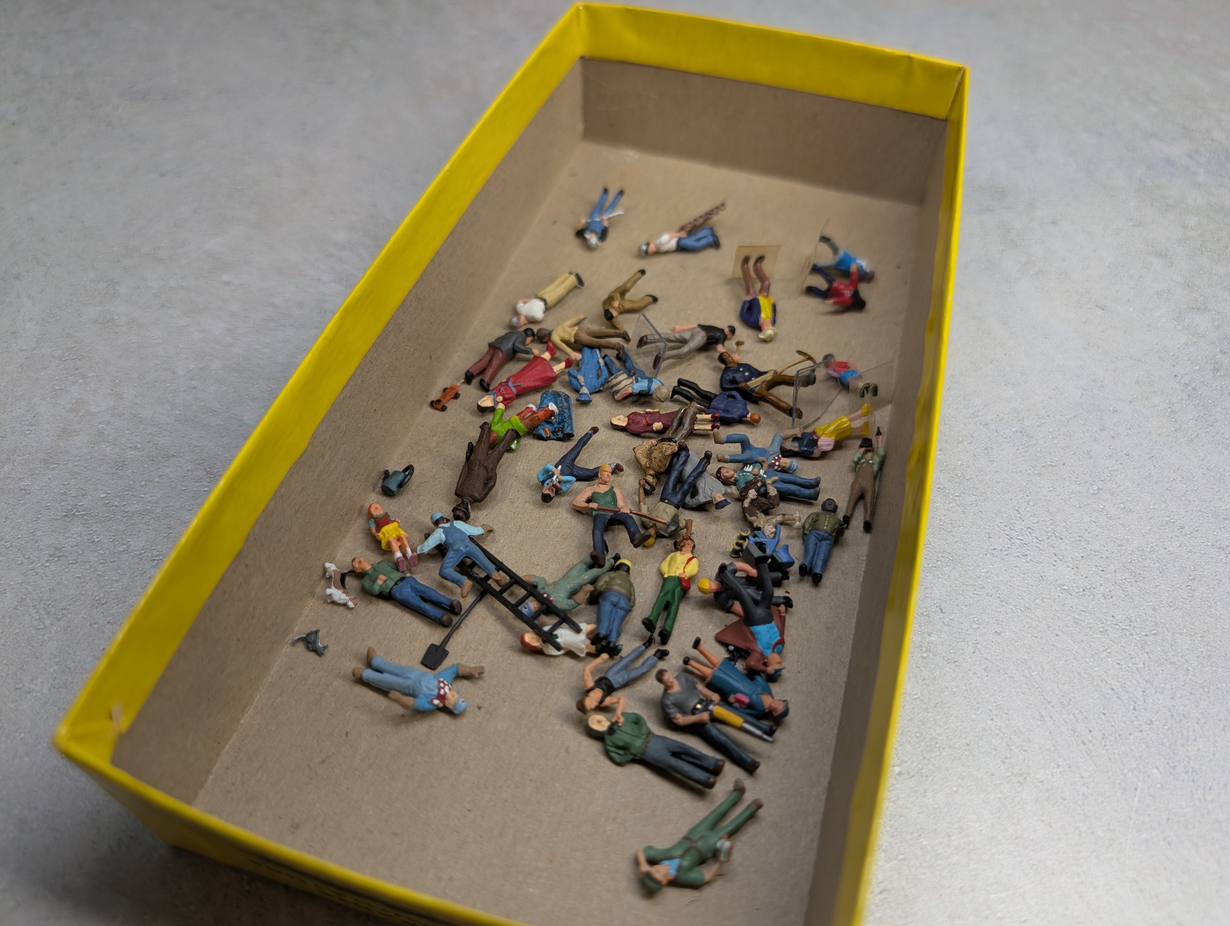 USED HO Scale Lot of People/Figures