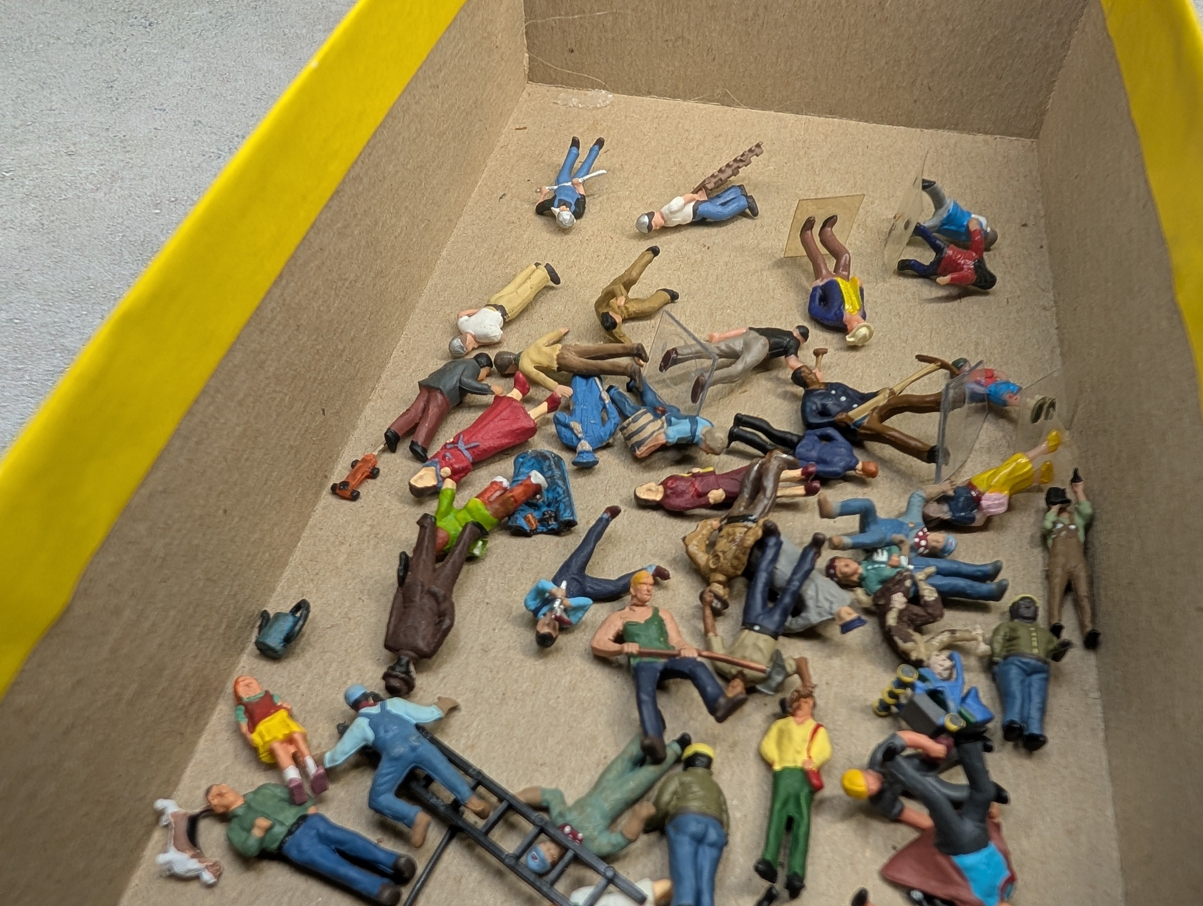 USED HO Scale Lot of People/Figures