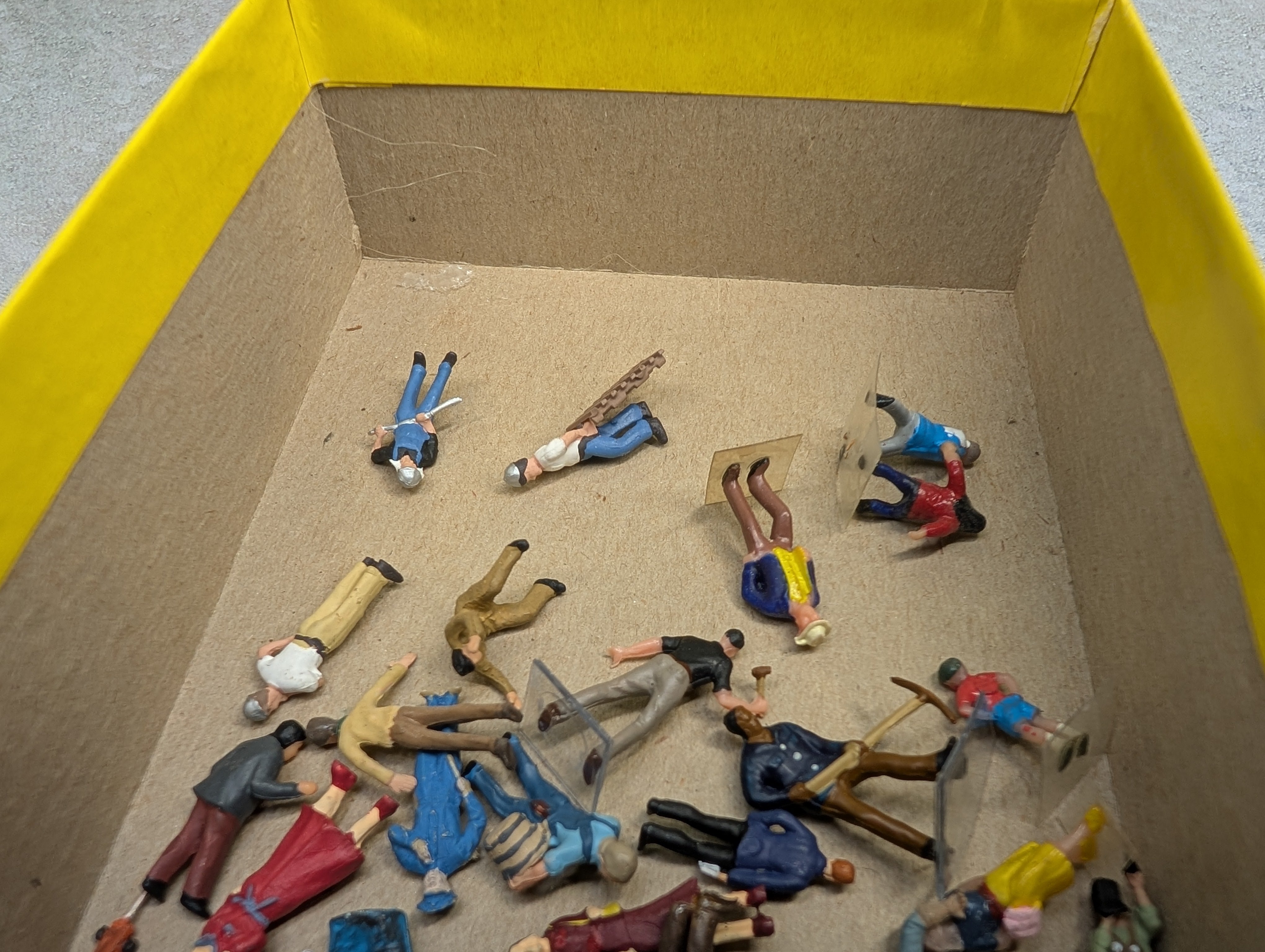 USED HO Scale Lot of People/Figures