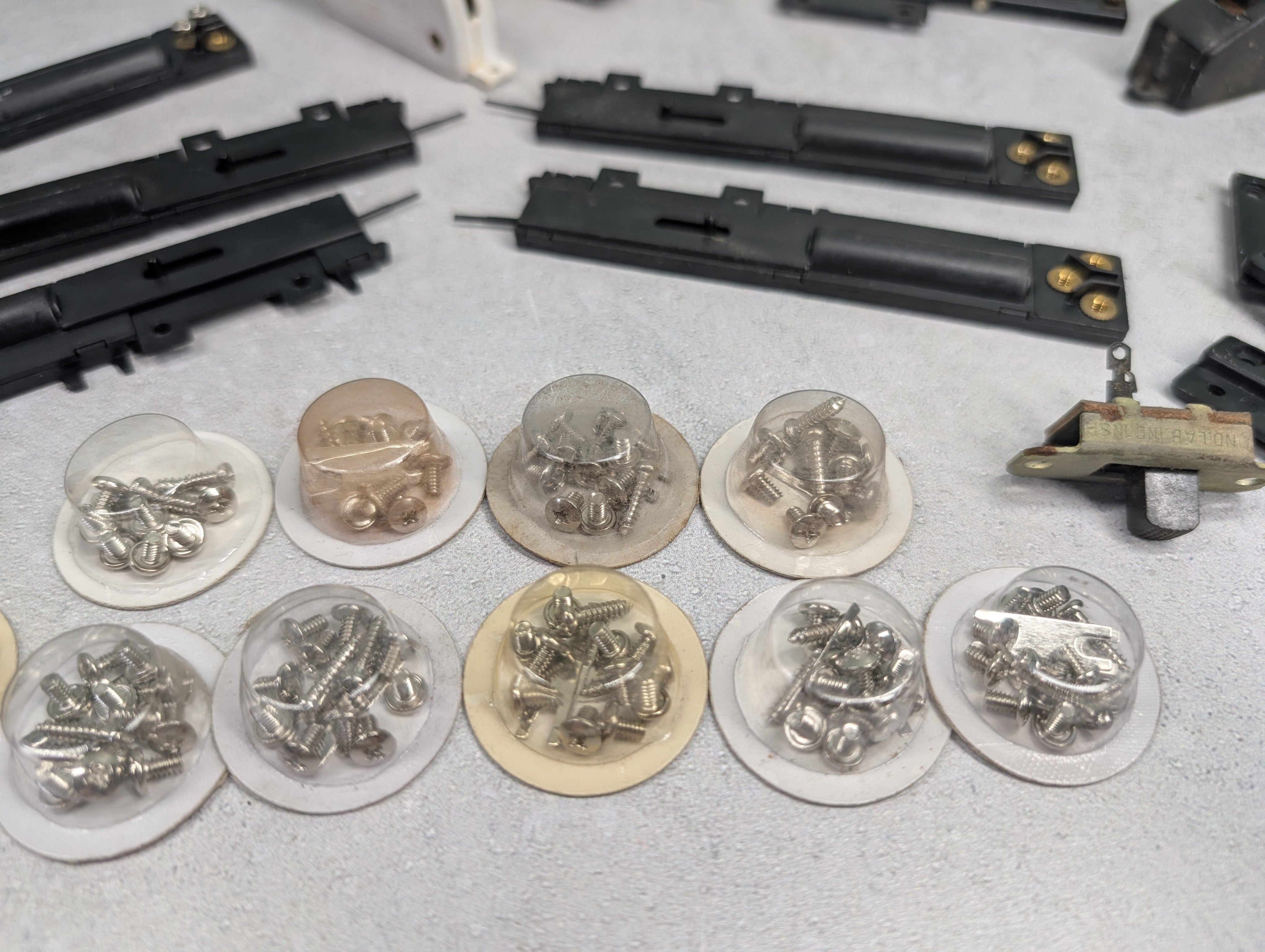 USED Atlas HO Scale Lot of Switch Machines, Screws & Parts (Untested)