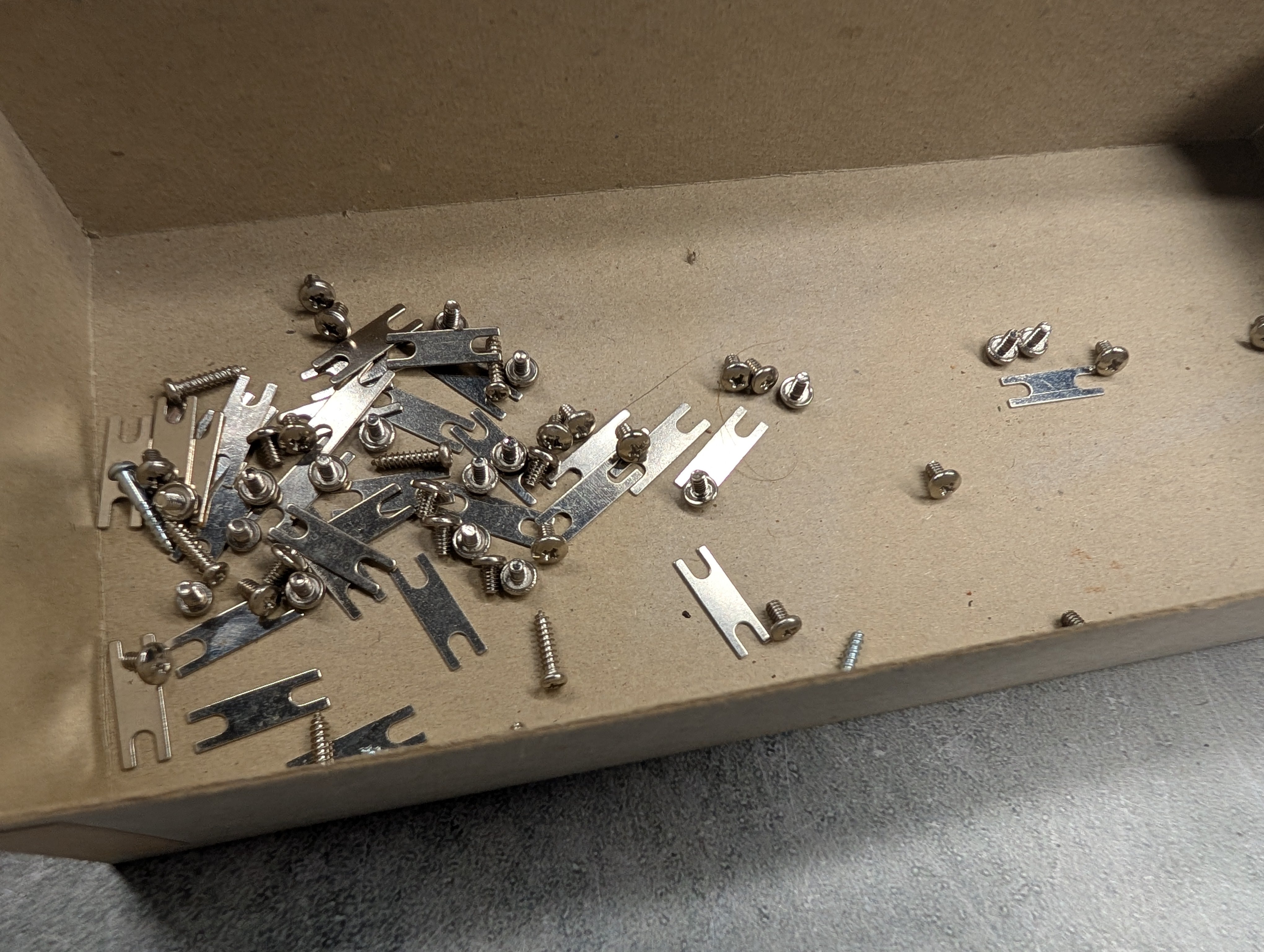 USED Atlas HO Scale Lot of Switch Machines, Screws & Parts (Untested)