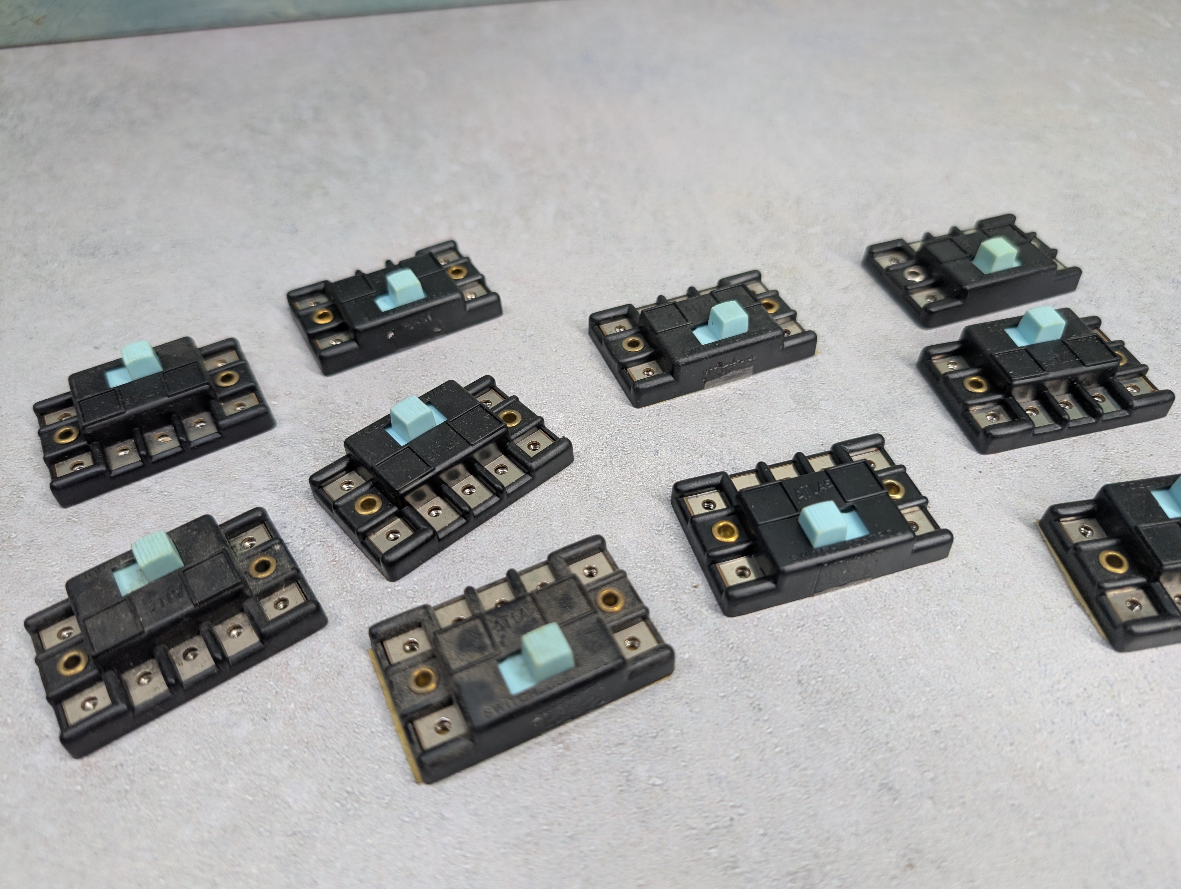 USED Atlas HO Scale Switch Control Box (10 pcs)