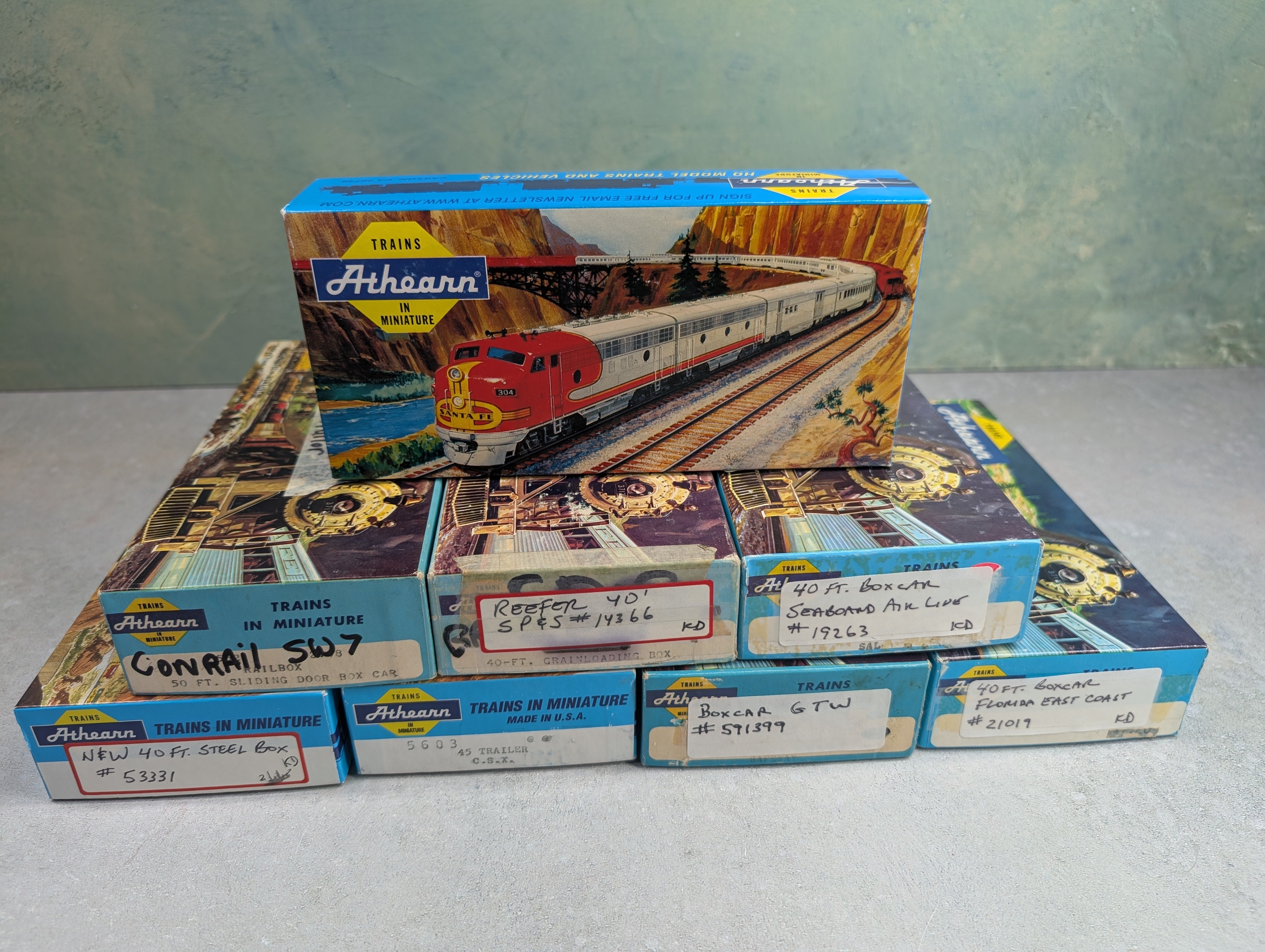 USED Athearn HO Scale Empty Boxes For Storage (8 pcs)