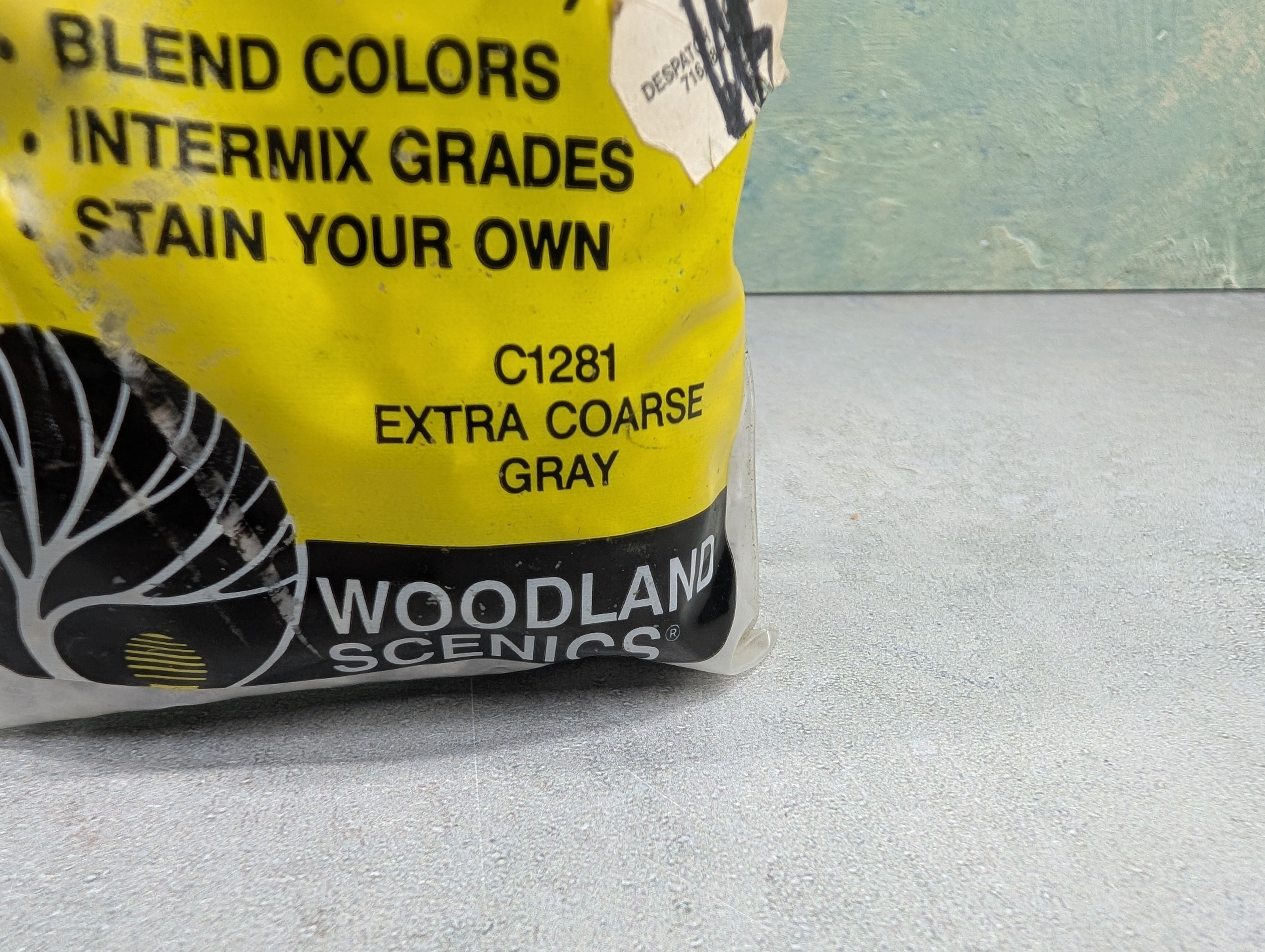 USED Woodland Scenics C1281 MULTI Scale Talus Rock Debris Extra Coarse Gray