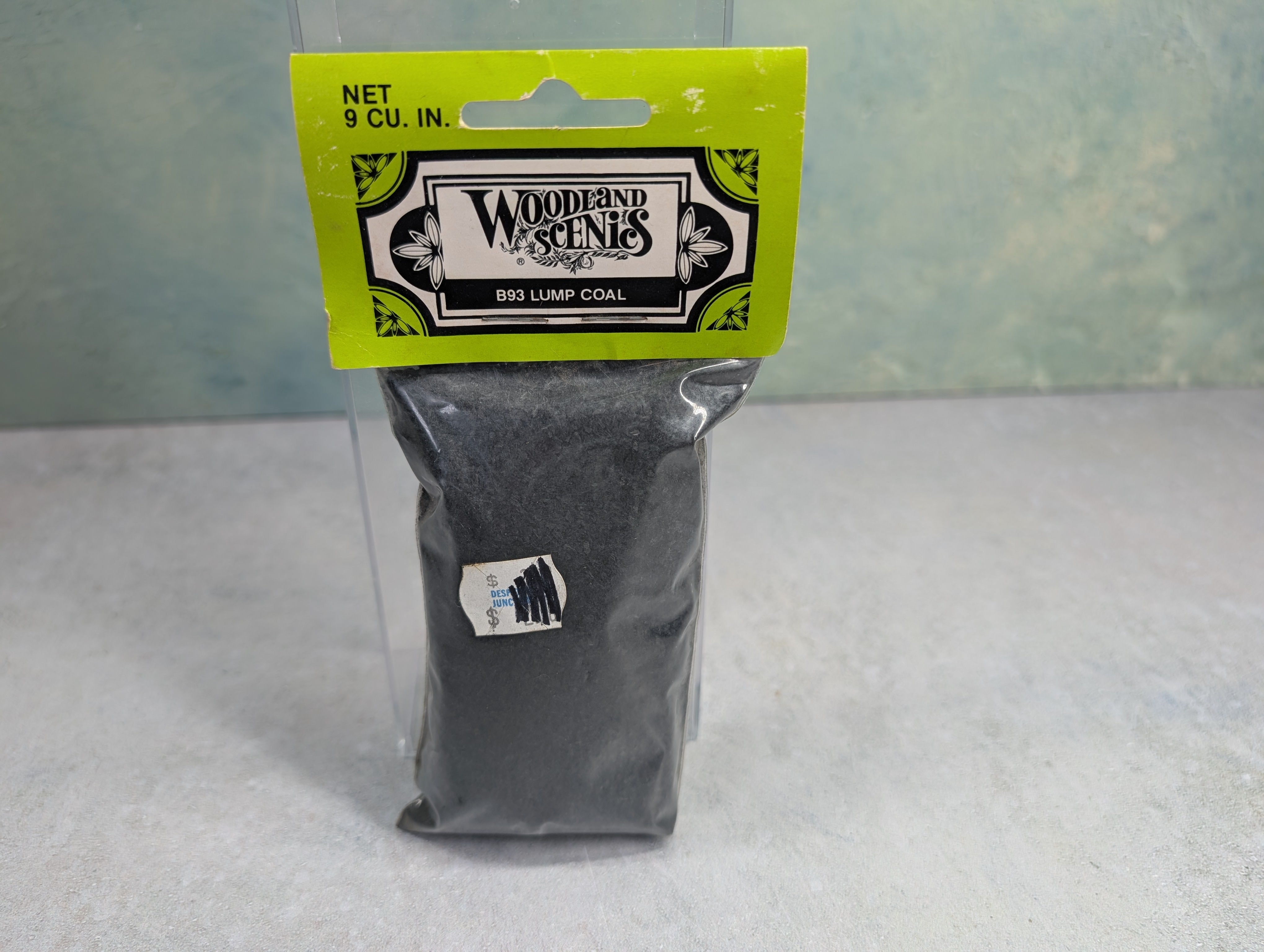 USED Woodland Scenics B93 MULTI Scale Lump Coal