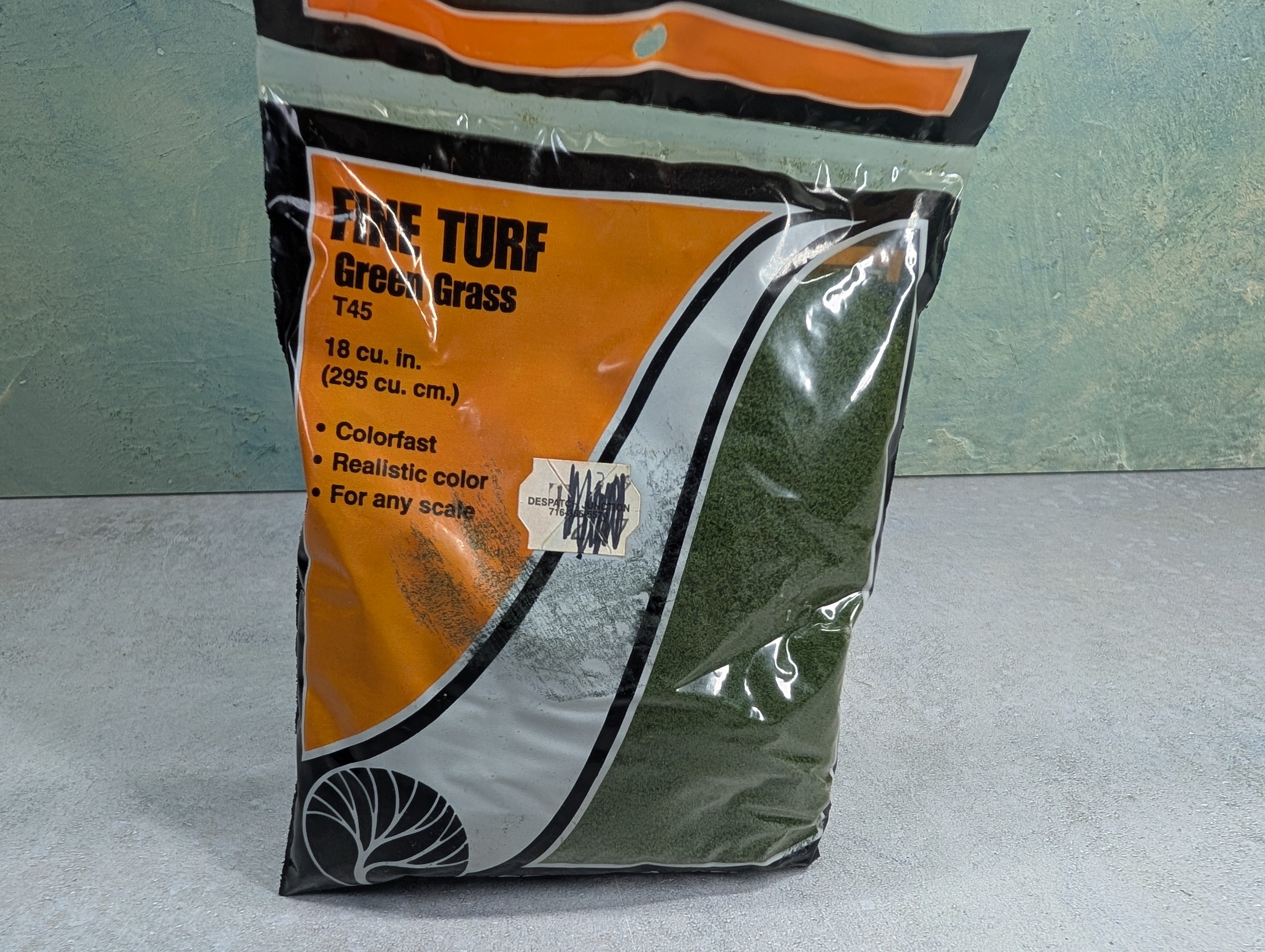 USED Woodland Scenics T45 MULTI Scale Fine Turf Green Grass