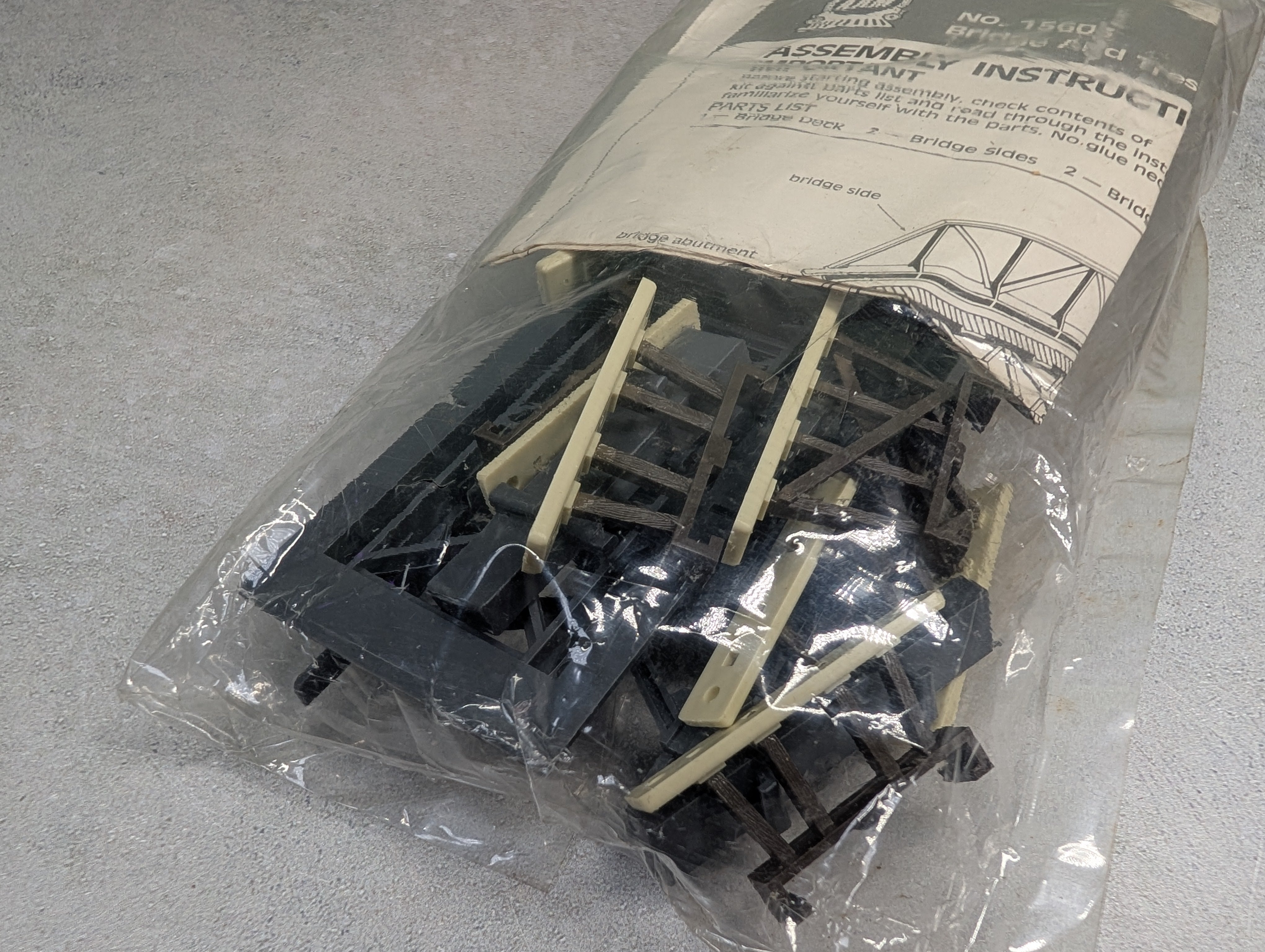 USED AHM 15603 HO Scale Bridge & Trestle Set KIT